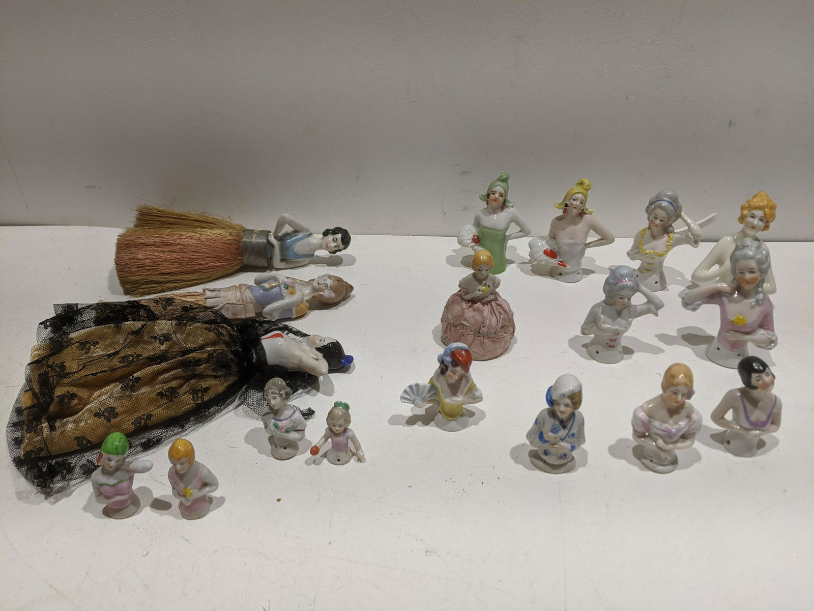 Lot 18 Vintage  Porcelain Lady Assorted Half Dolls (1 of 8)