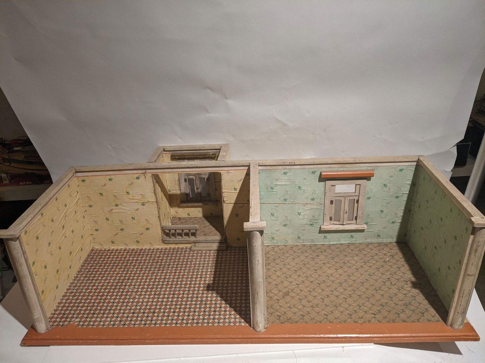 1912 German Gottschalk Wood Large Dollhouse (1 of 12)