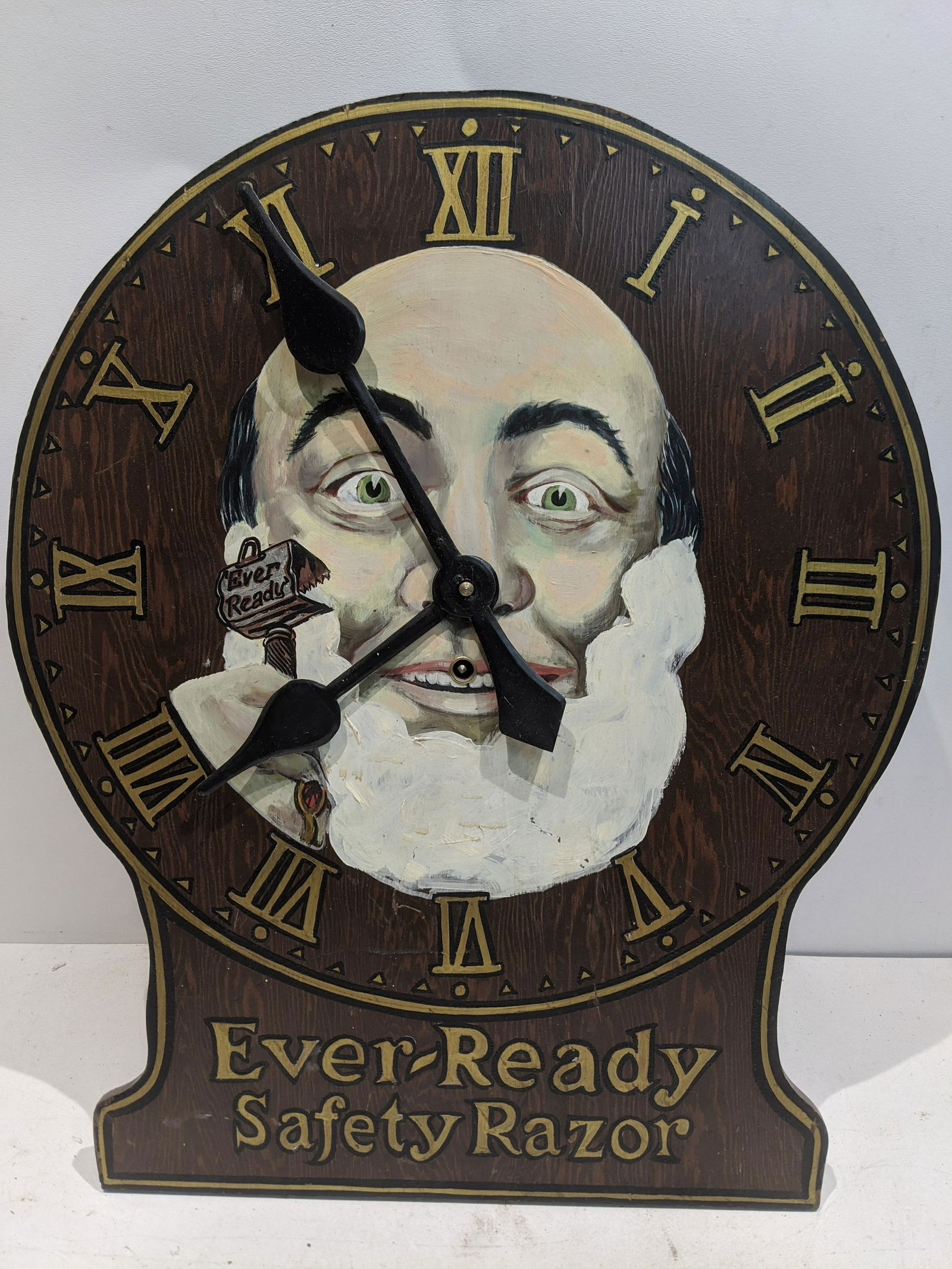 Repro Painted Wood Ever-Ready Safety Razor Wall Clock (1 of 9)