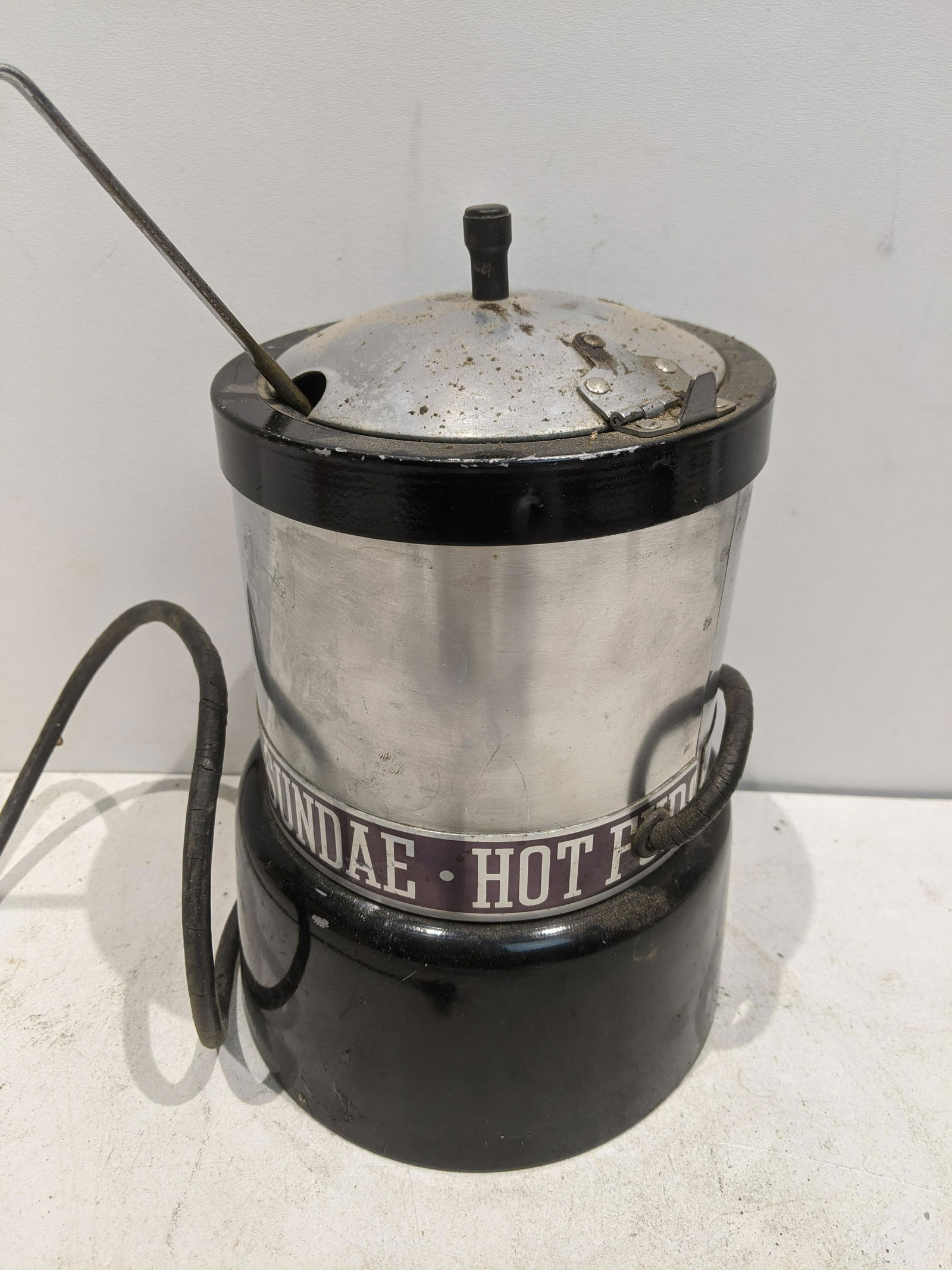 1950's Helmco Hot Fudge Sunday Diner Warmer Server (1 of 6)