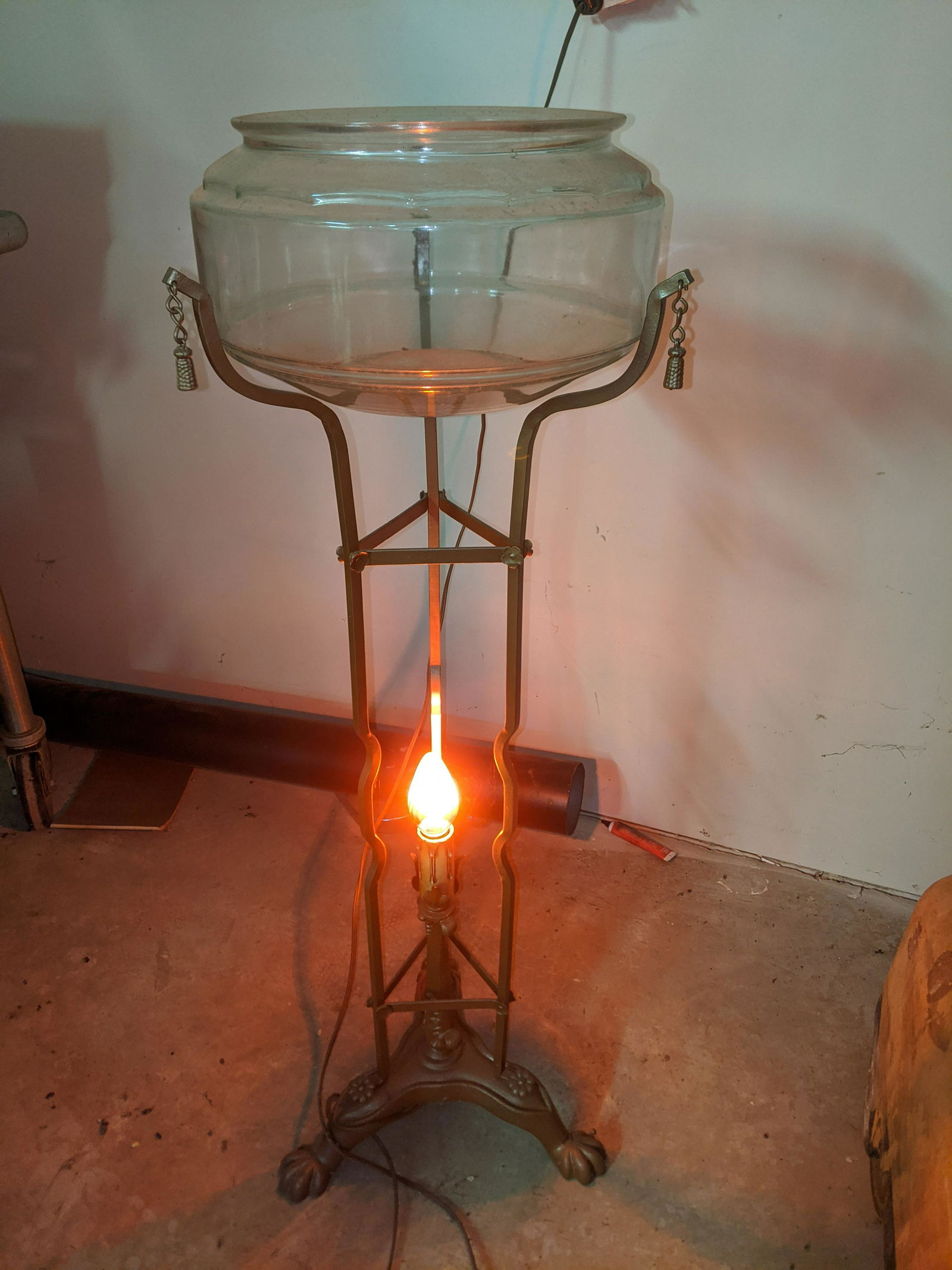 c1950's Floor Standing Wrought Iron & Glass Fish Bowl (1 of 6)