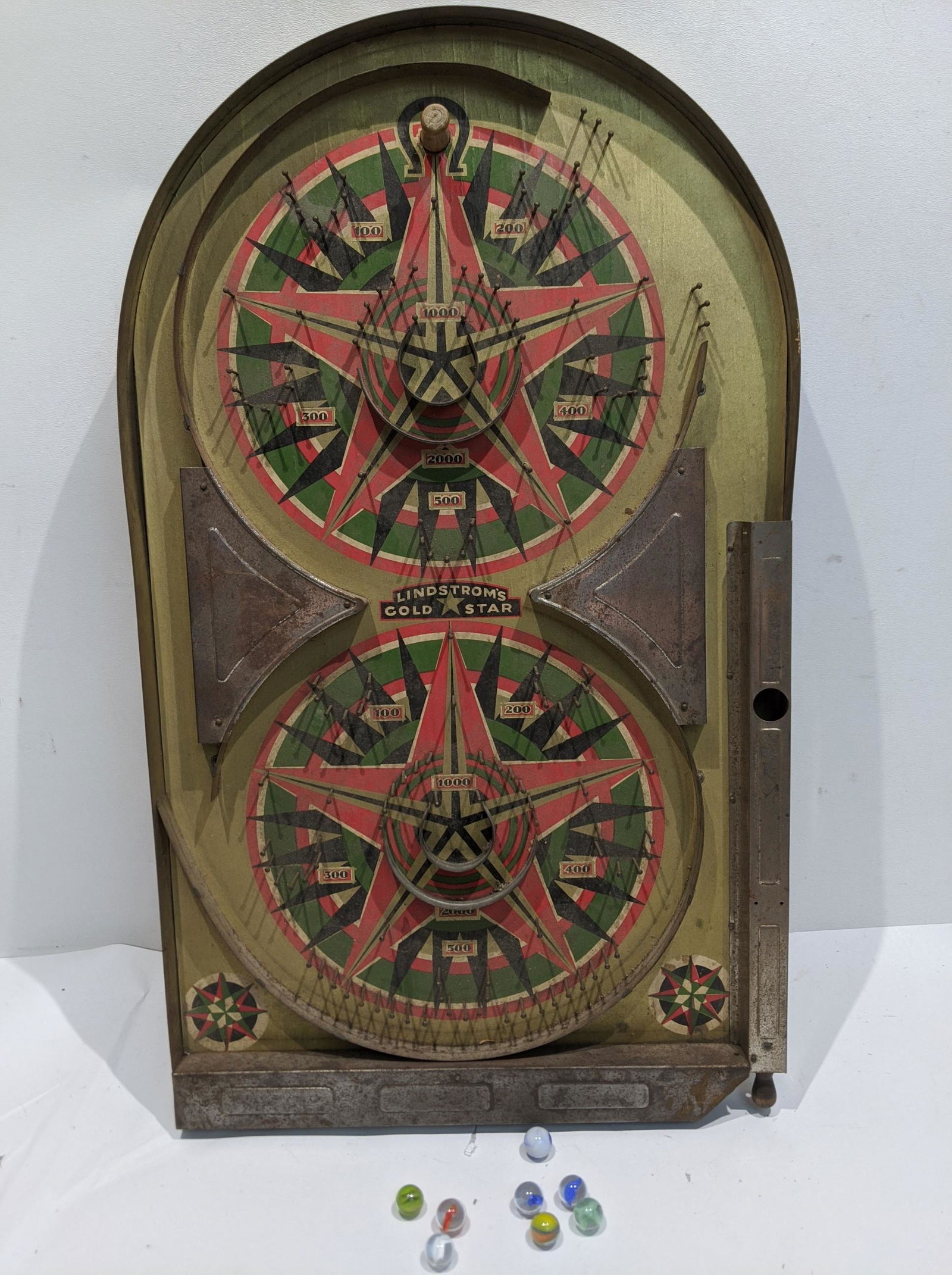 1933 Lindstrom's Gold Star Marble Pinball Game (1 of 10)