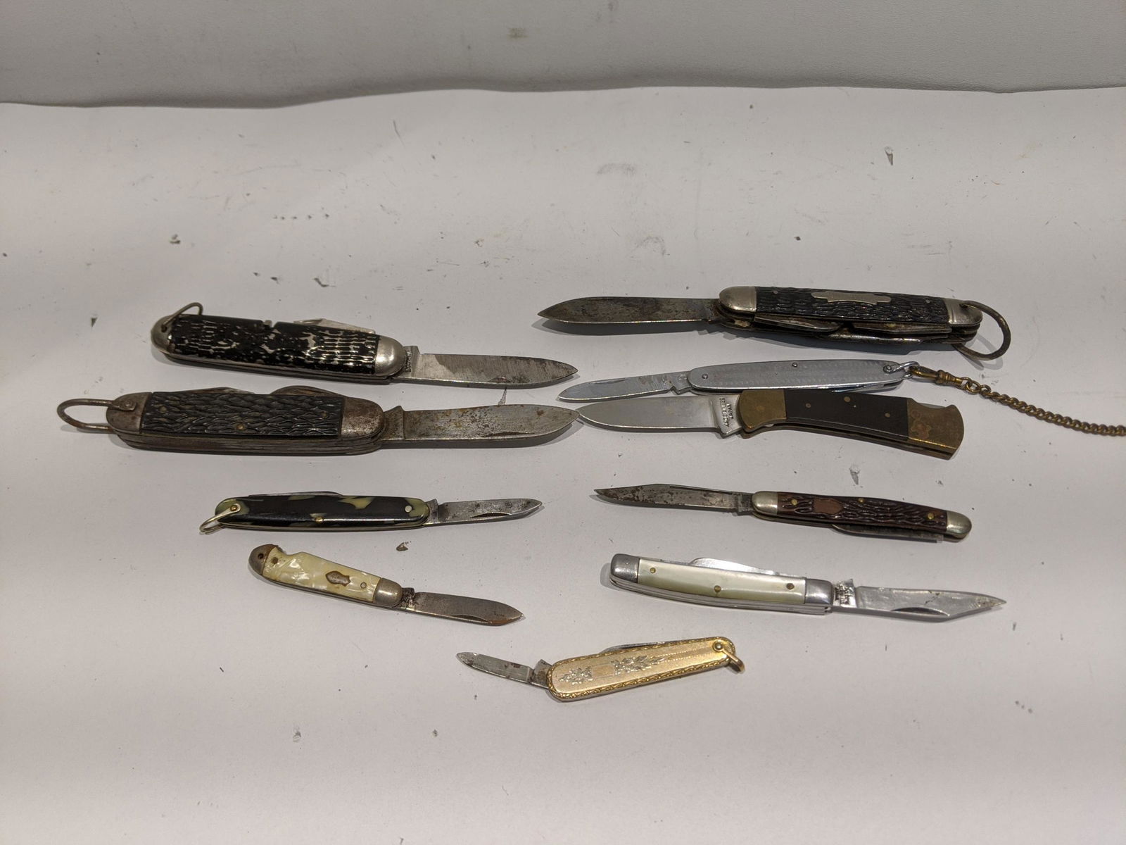 Lot 10 Assorted Vintage Pocket Knives (1 of 6)