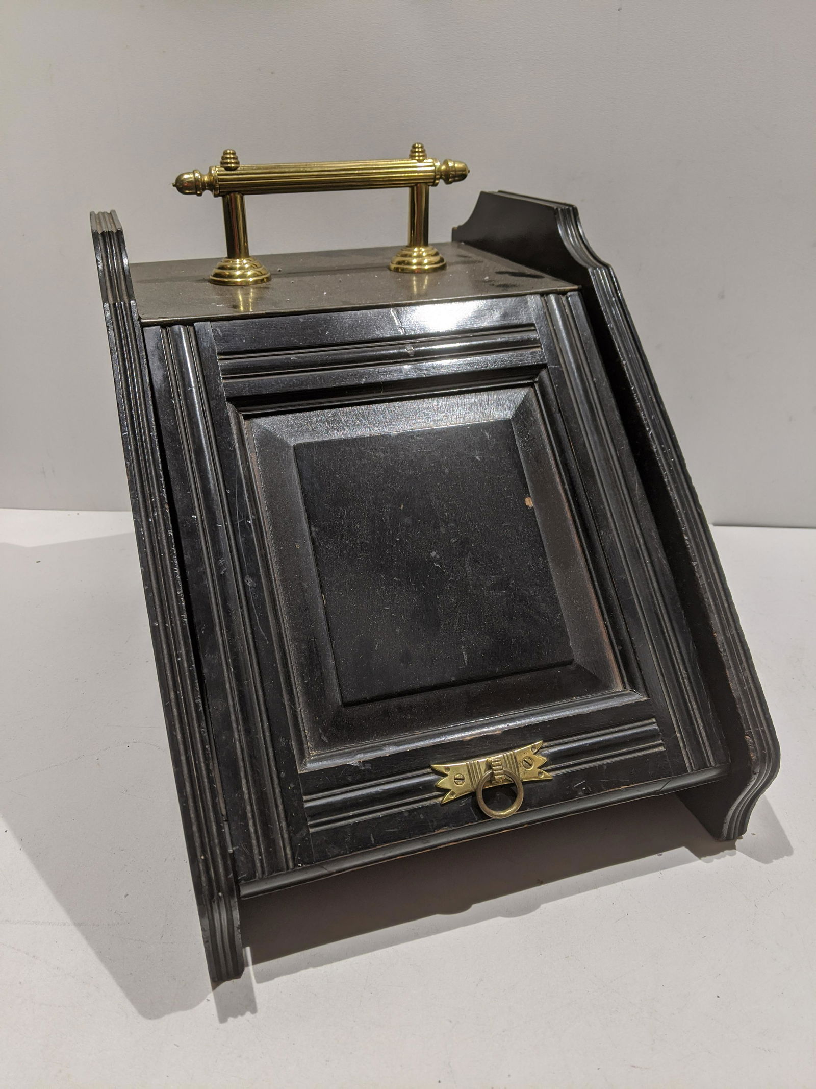 Antique Painted Wood & Brass Coal Scuttle (1 of 7)