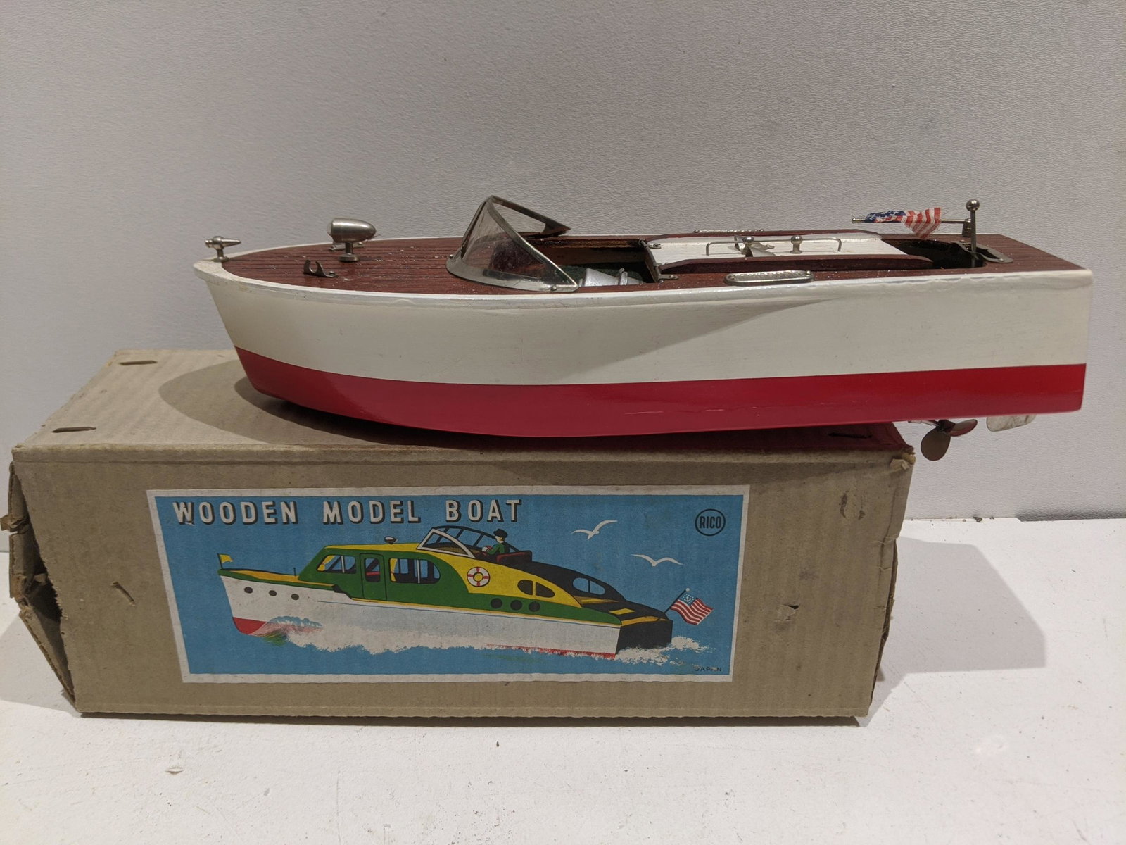 1950's Japan Battery-op Rico No 8 Launch Wooden Boat: 1950's Japan Battery-op Rico No 8 Launch Wooden Boat with box. Measurements in inches: 11 1/2 long Condition:Looks little if ever used, not tested Shipping:We offer in-house shipping. Item(s) will be 