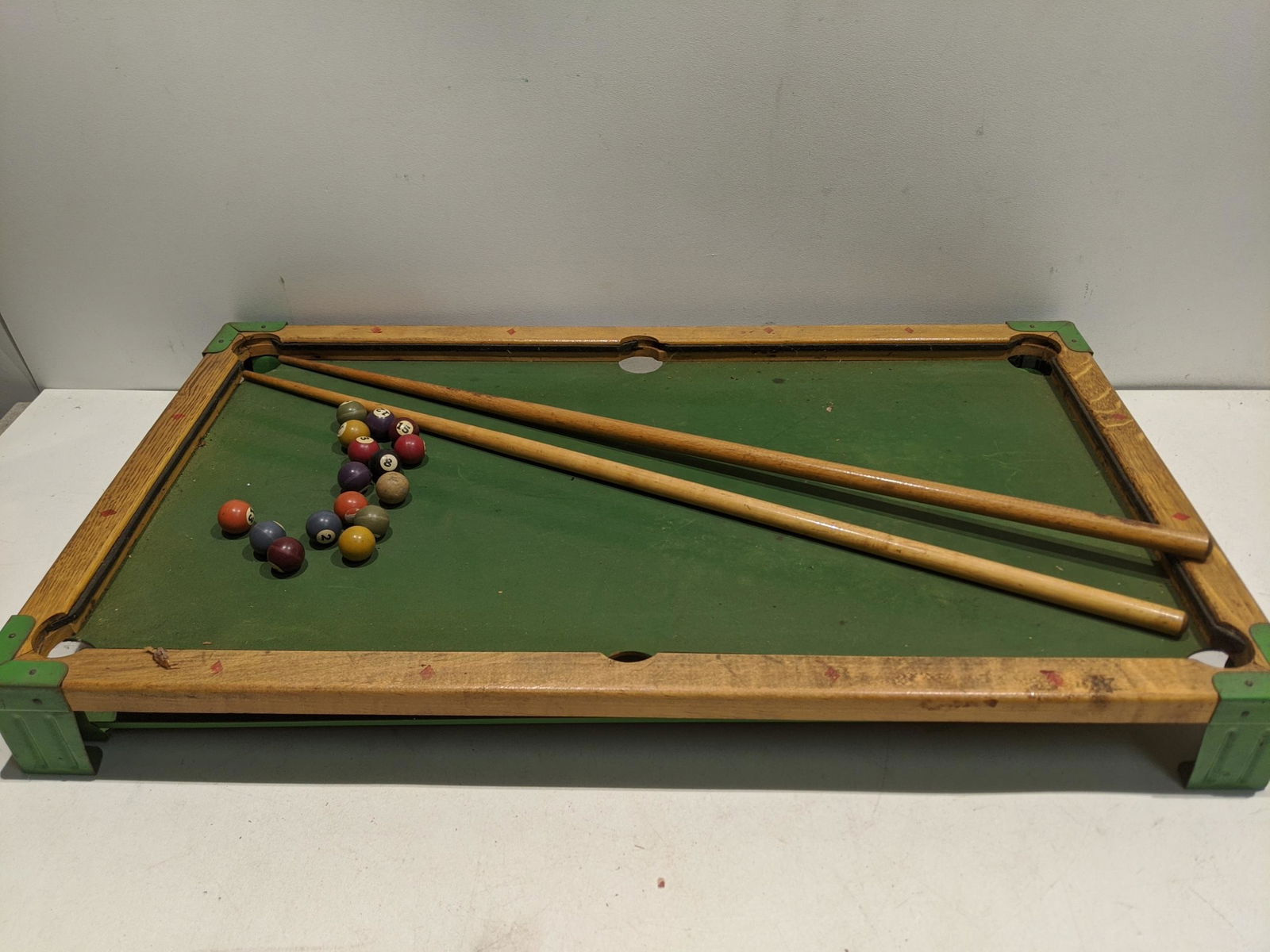 c1920's Art Deco Child's Table Top Pool Billiard Table (1 of 9)