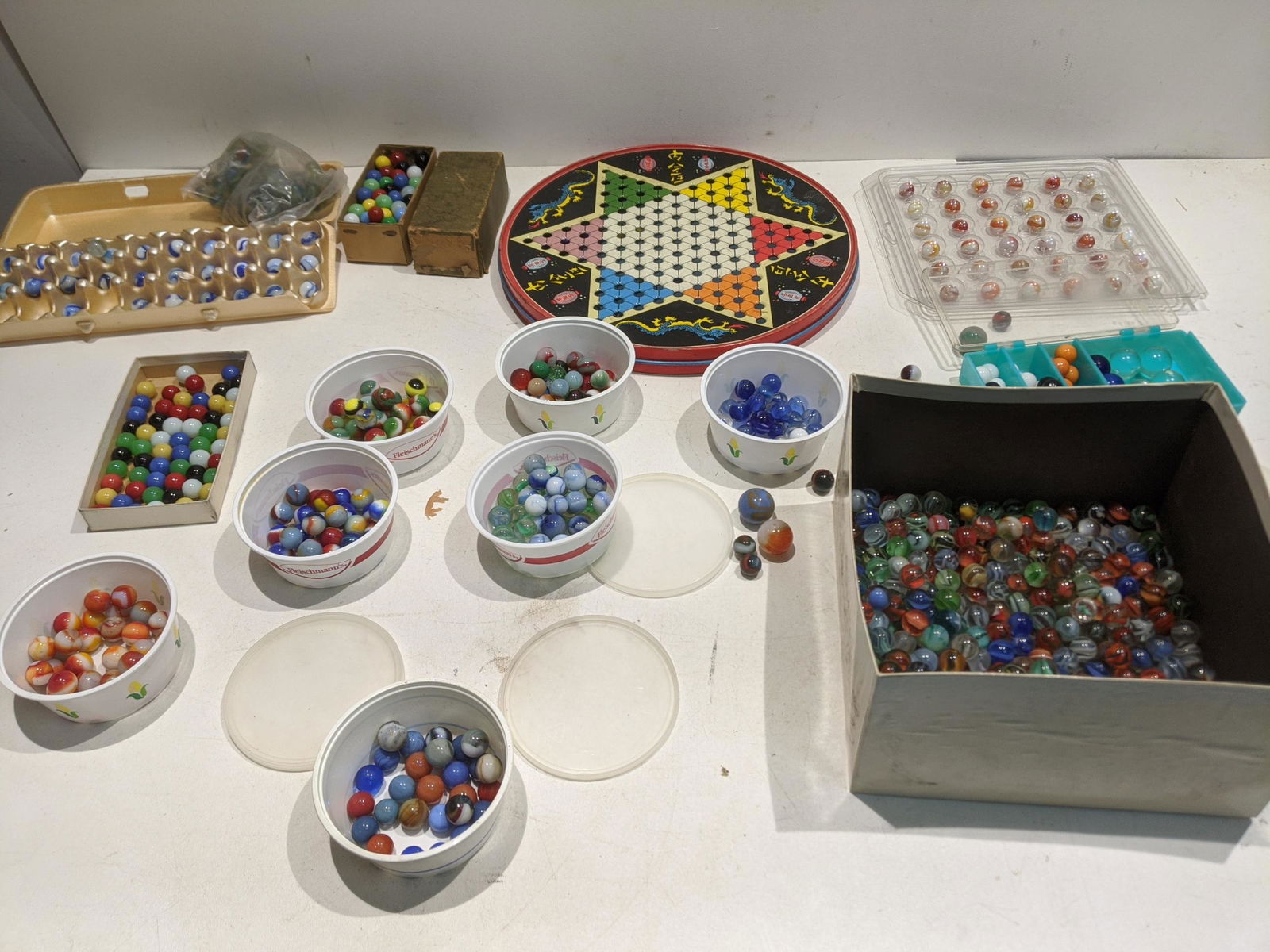 Large Lot Assorted Vintage Glass Marbles & Game (1 of 11)