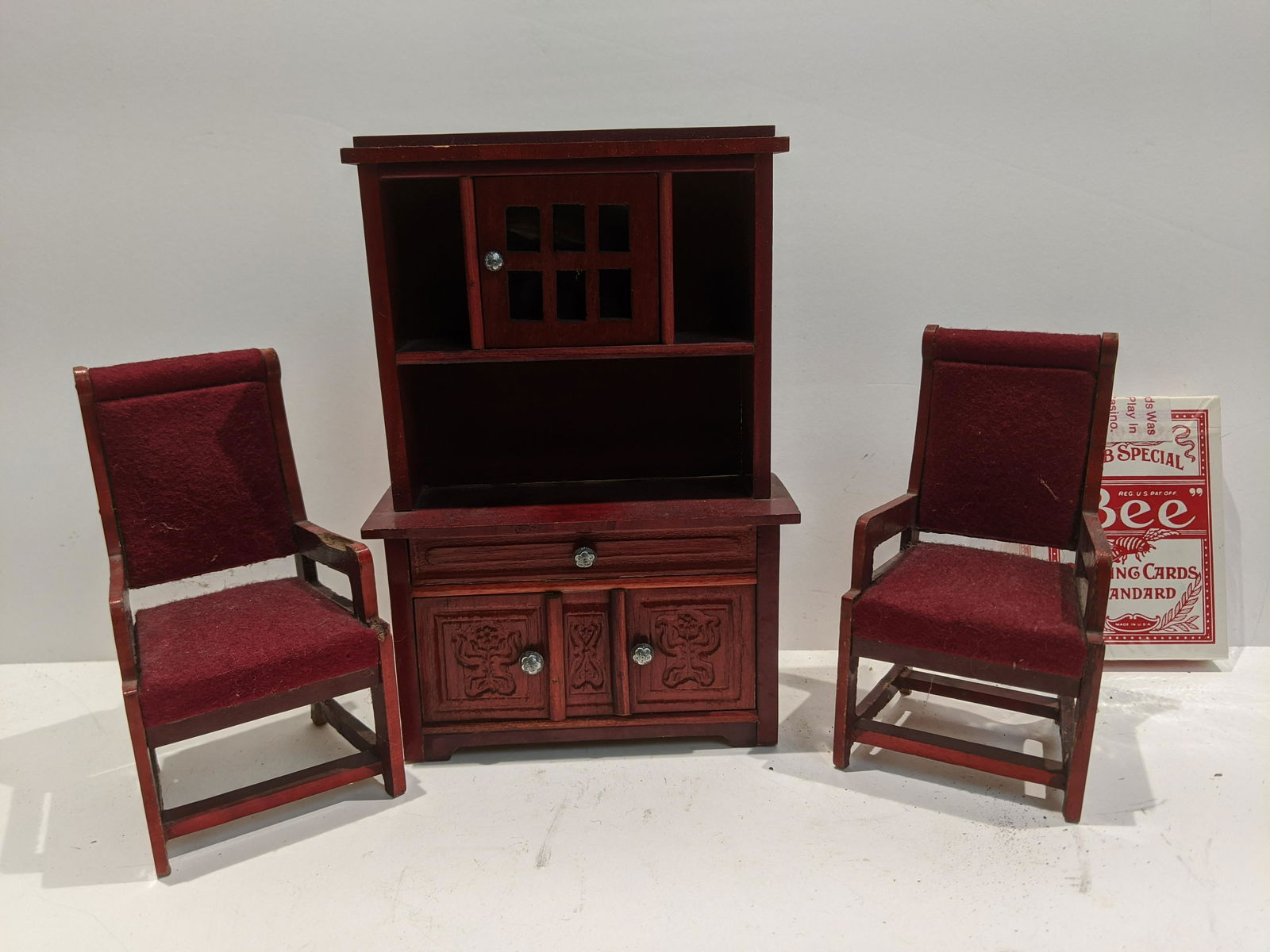 c1900 Gottschalk Germany Red Dollhouse Cabinet 2 Chairs (1 of 5)