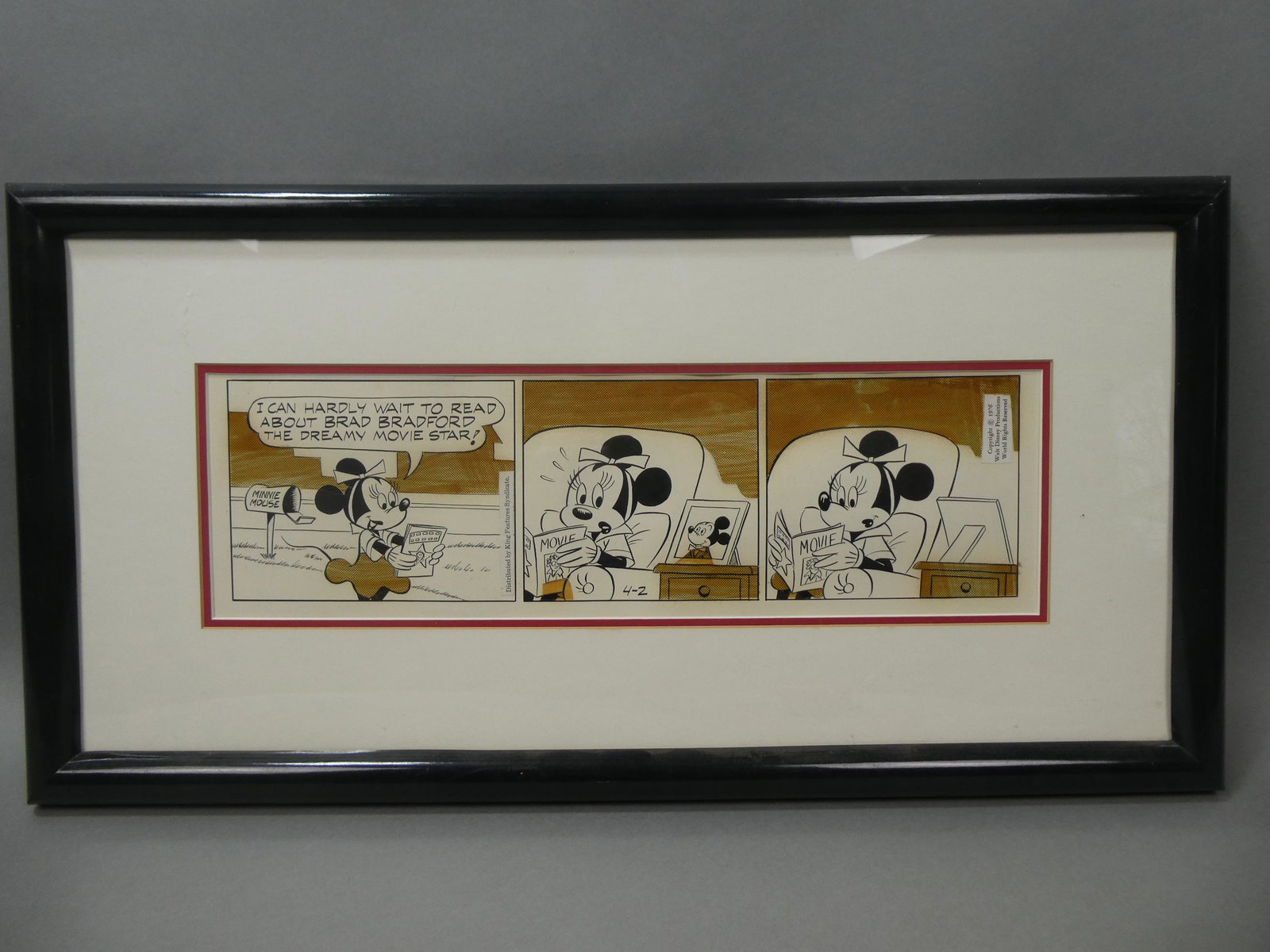 1976 Disney Minnie Mouse Comic Strip Original Art: 1976 Disney Minnie Mouse Comic Strip Original Art framed under plastic. Measurements in inches: 27 x 14, image: 18 x 5 Condition:Good with no problems Shipping:We offer in-house shipping. Item(s) will