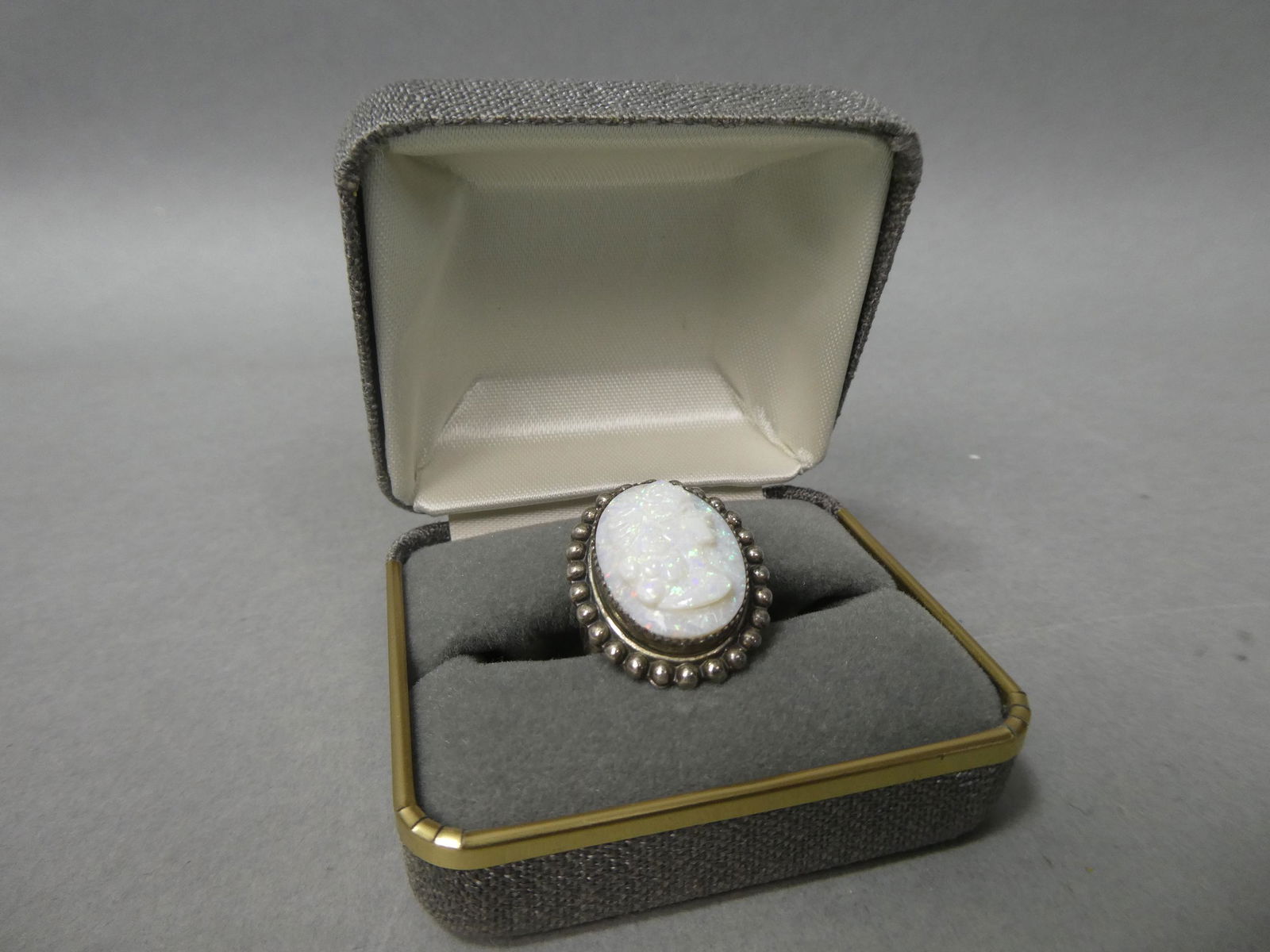 Antique Unmarked Sterling Silver Opal Cameo Ring (1 of 4)