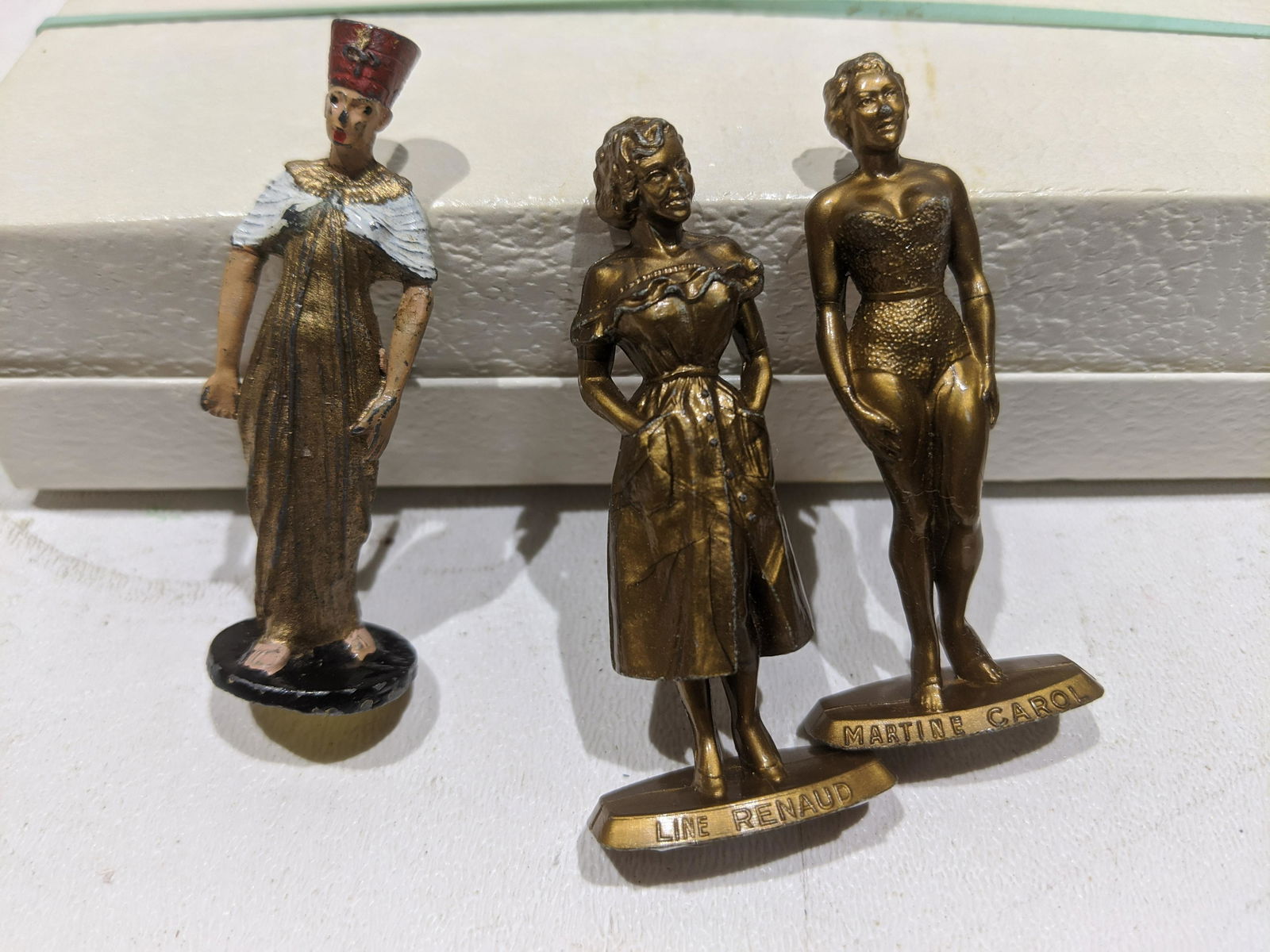 Group 8 Metal & Plastic Female Miniature Figures (1 of 4)