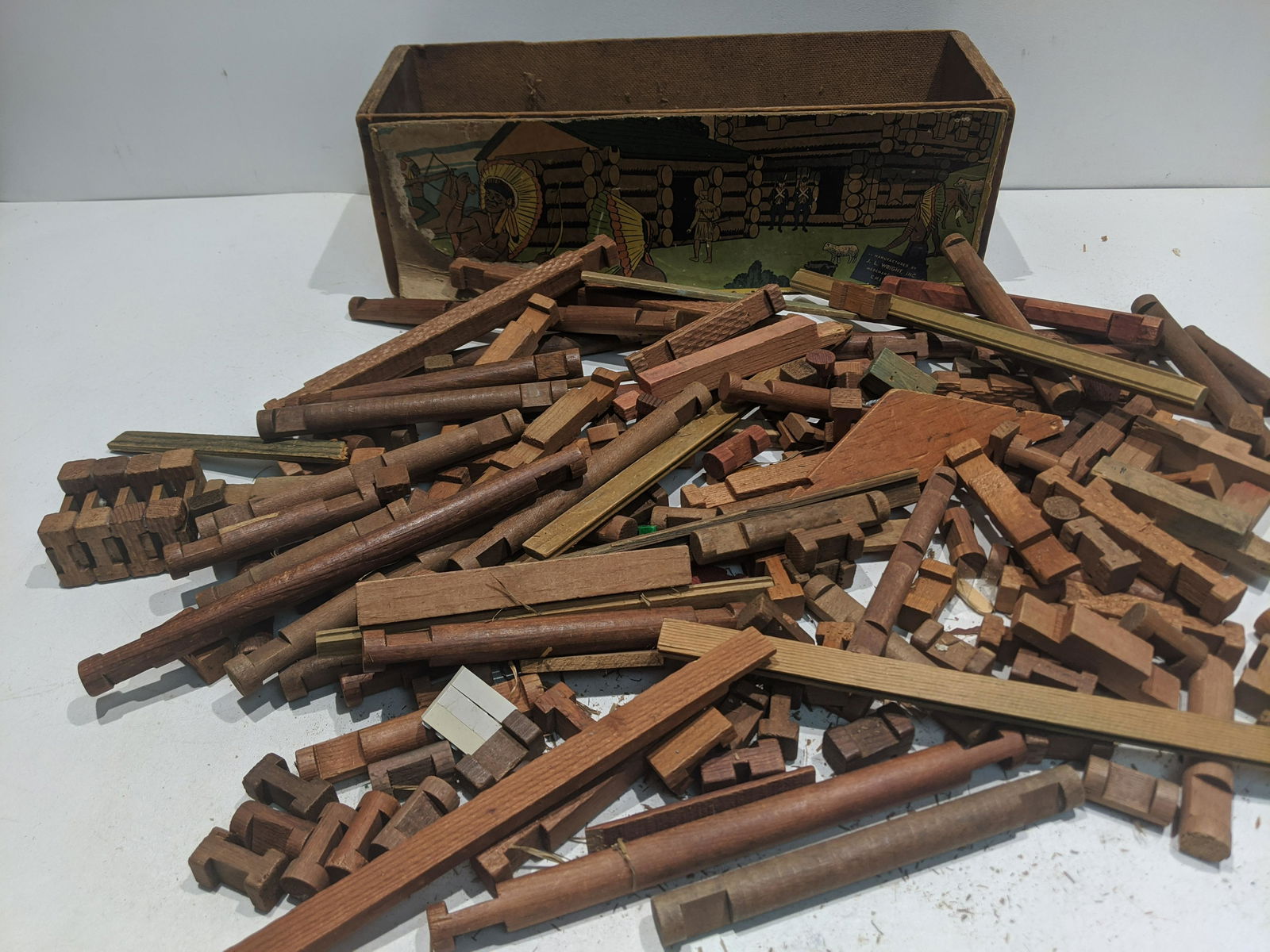 Antique JL Wright Wooden Log Cabin w/ Box (1 of 9)