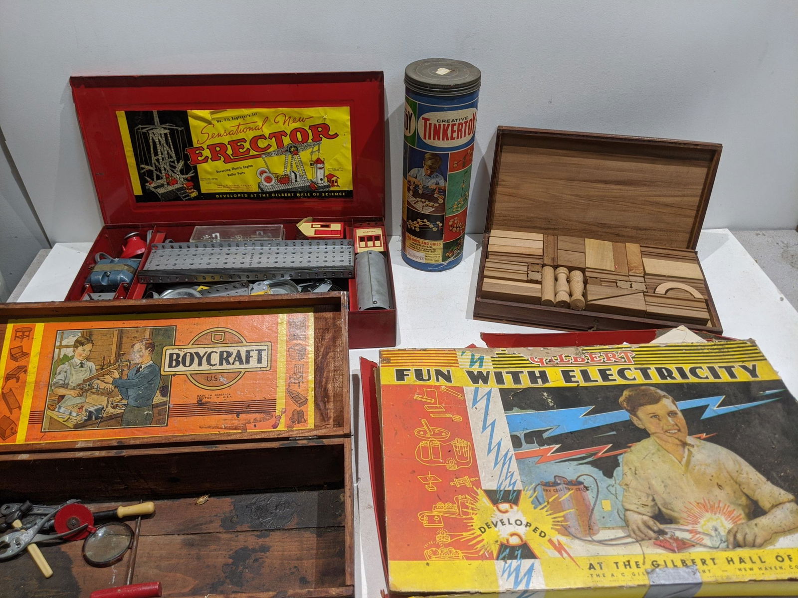 Lot Old Kids Building Games Erector 7 1/2  Boycraft etc (1 of 7)