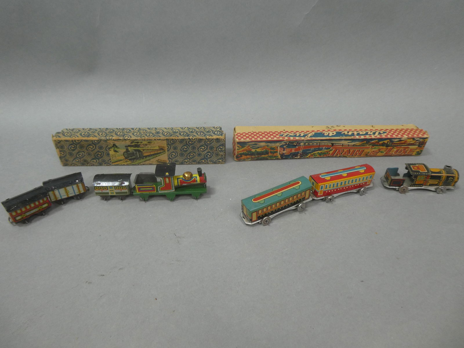 Lot 2 Tin Litho Miniature Train Sets Train de Luxe etc (1 of 6)