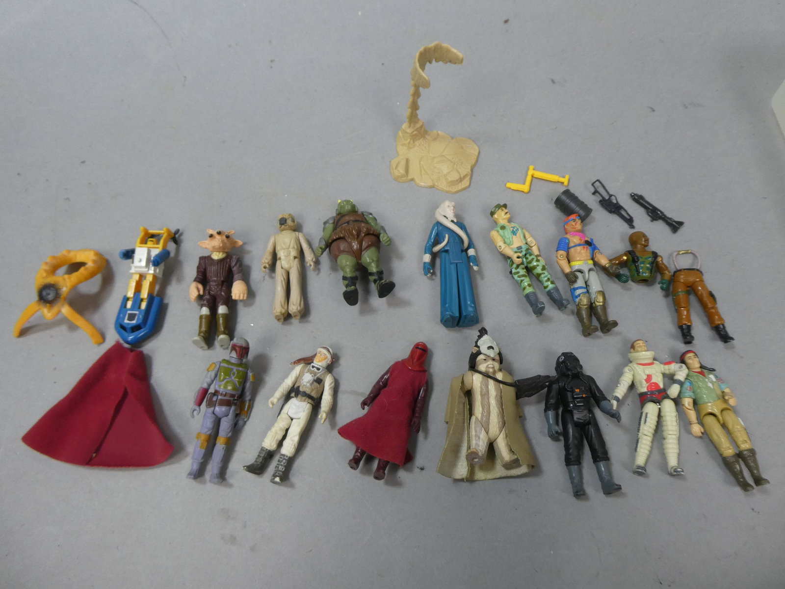 Lot 1980's Action Figures GI Joe Star Wars Transformers: Lot 1980's Action Figures GI Joe Star Wars Transformers. Condition:As found, sold as is Shipping:We offer in-house shipping. Item(s) will be packed after invoice is paid and shipping charge will be in