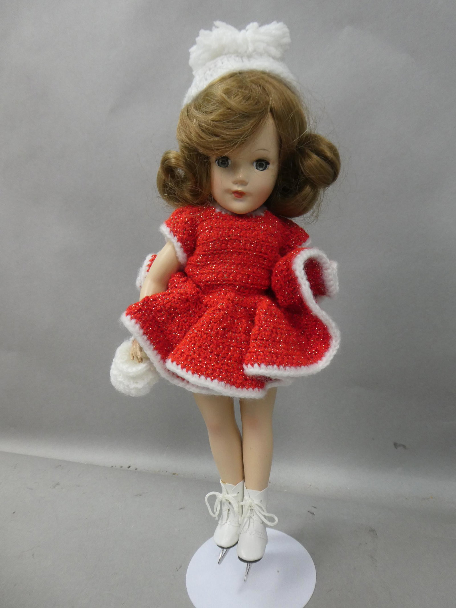 Original Mary Hoyer Hard Plastic Doll Ice Skater Girl (1 of 5)