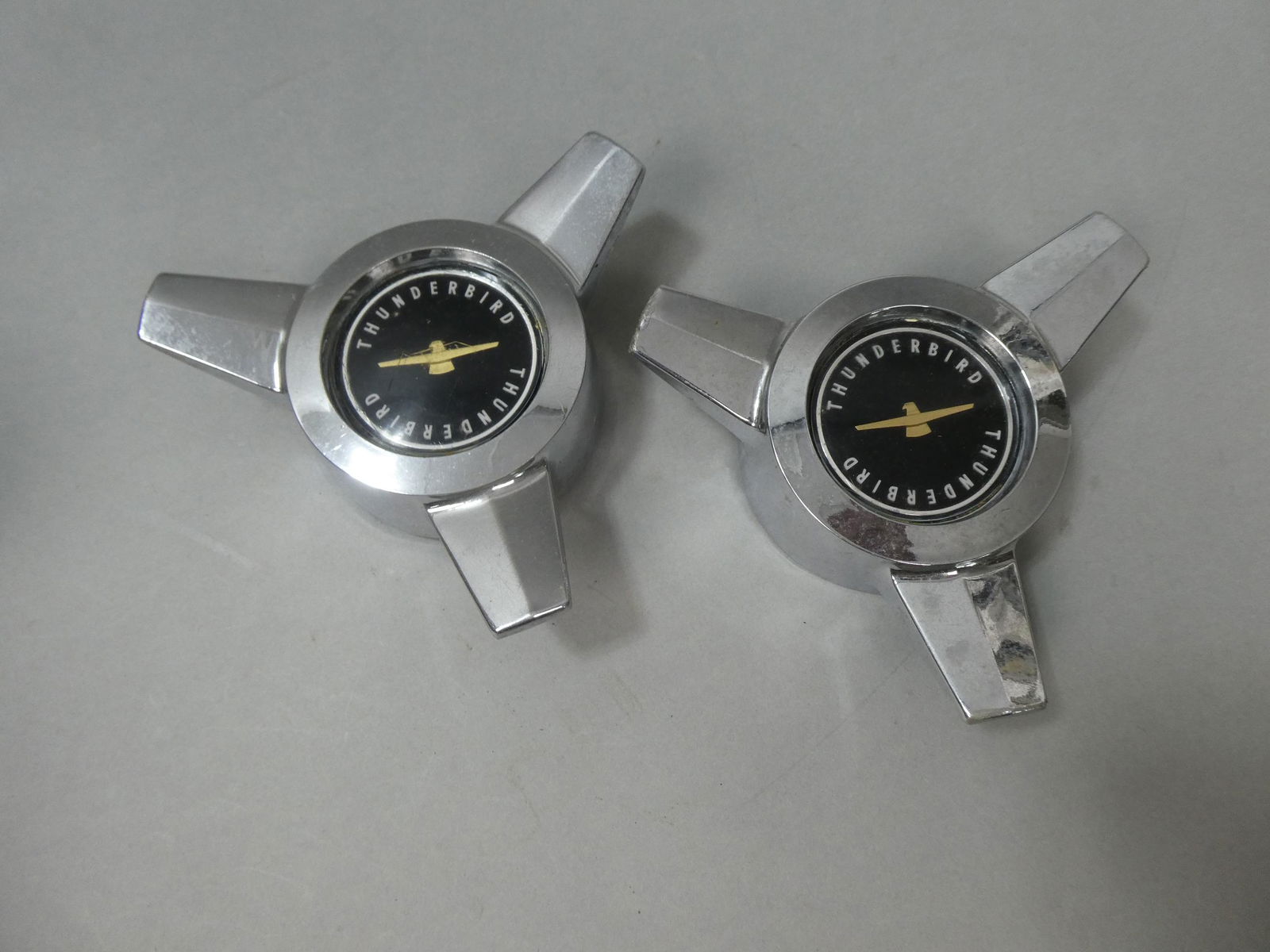 1960's Ford Thunderbird Spinner Wheel Hubcap Centers (1 of 5)