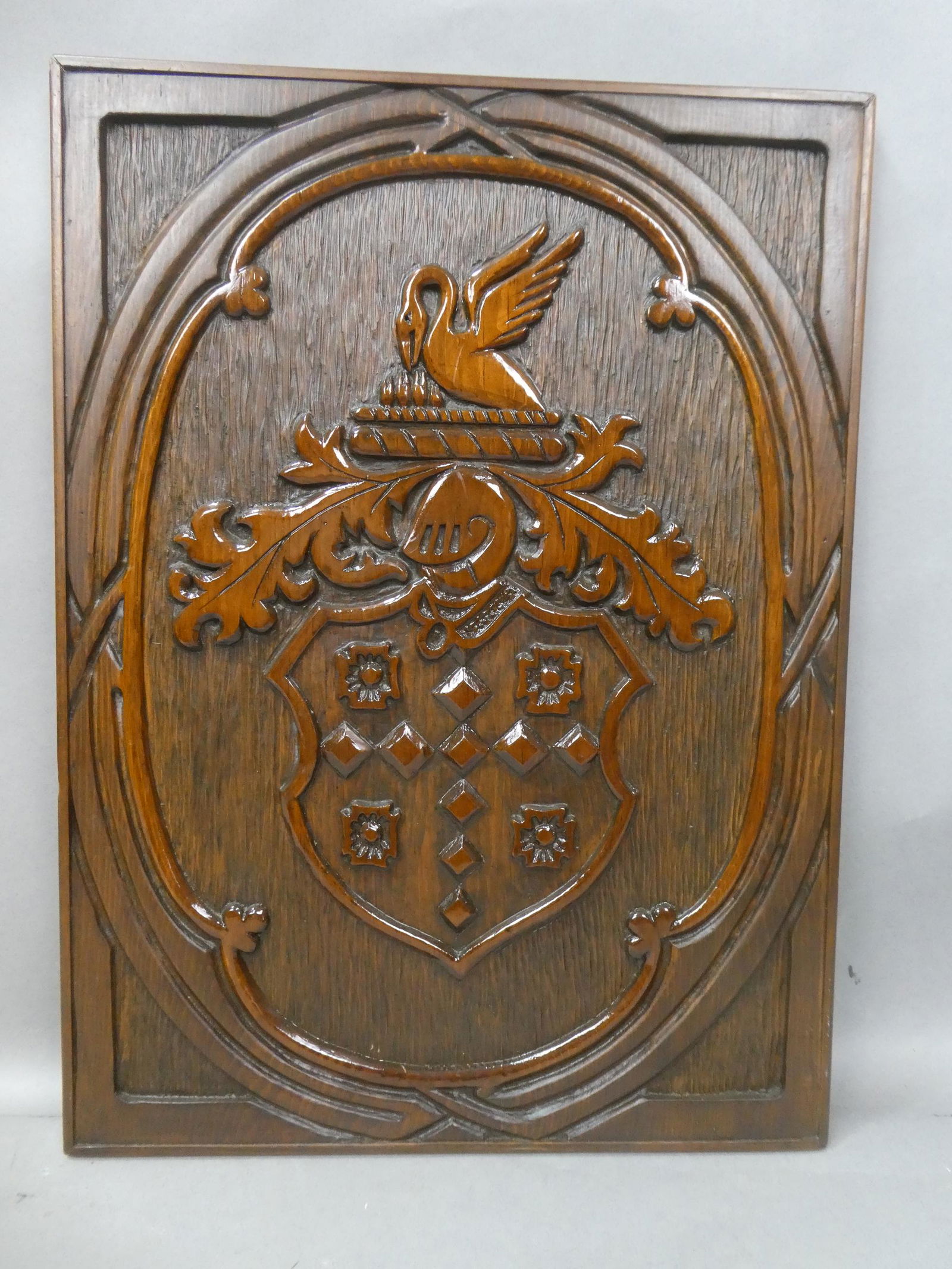 Vintage Packard Car Coat of Arms Wooden Wall Plaque (1 of 6)