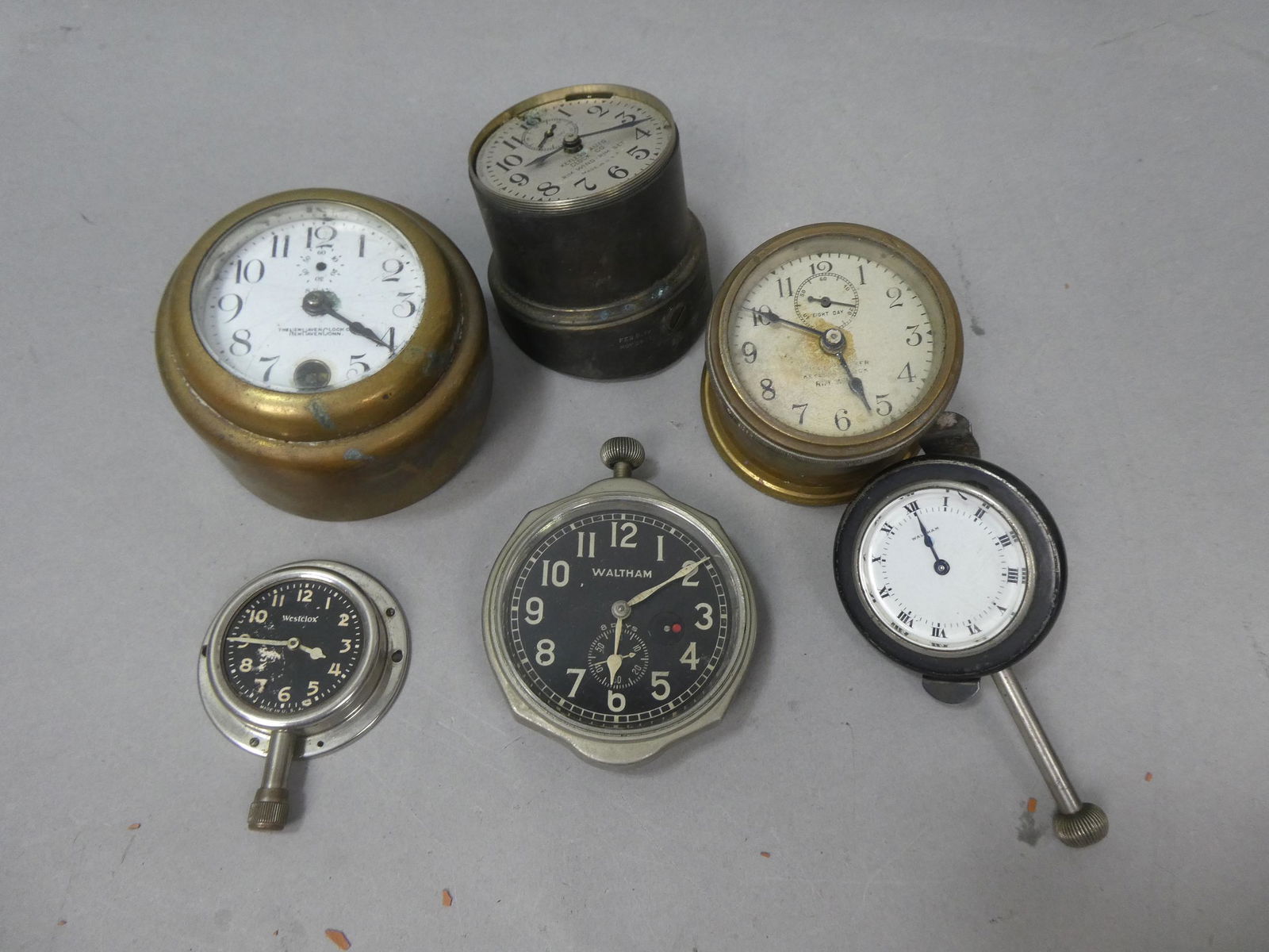 Lot 6 Antique Car Clocks Waltham New Haven Westclox (1 of 13)