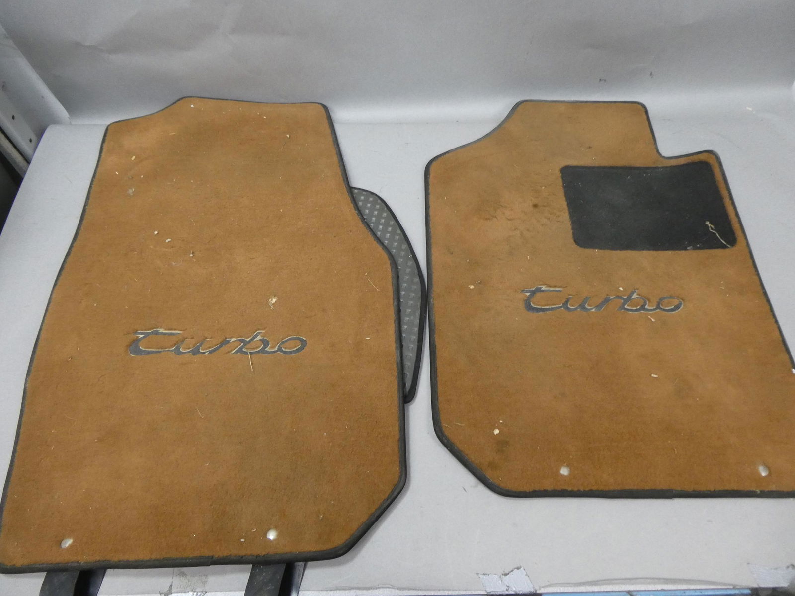 Vintage Original Porsche 911 Turbo Floor Mats (1 of 8)
