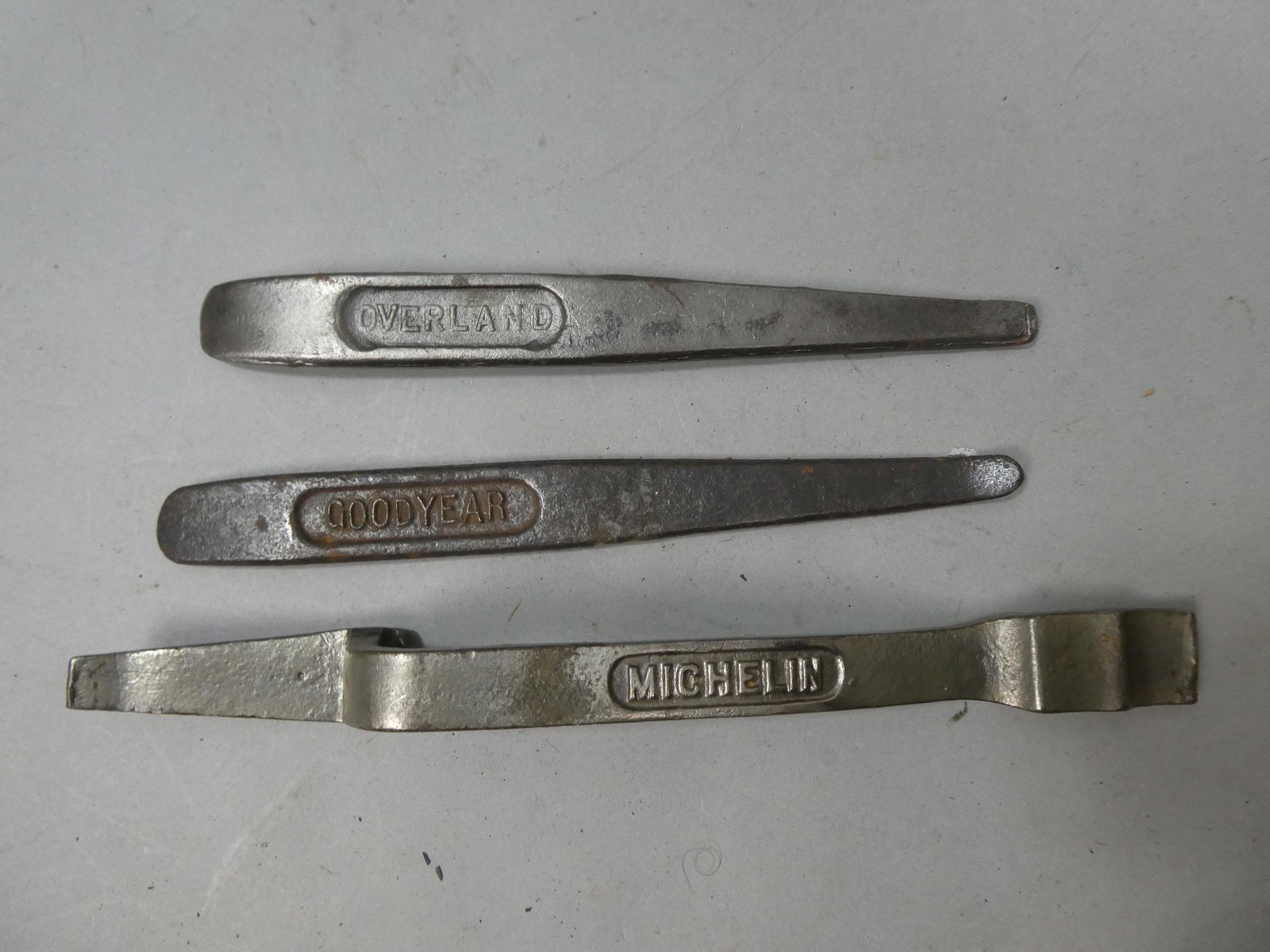 Lot 3 Antique Auto Car Tire Levers Overland Goodyear & Michelin Tabid (1 of 5)