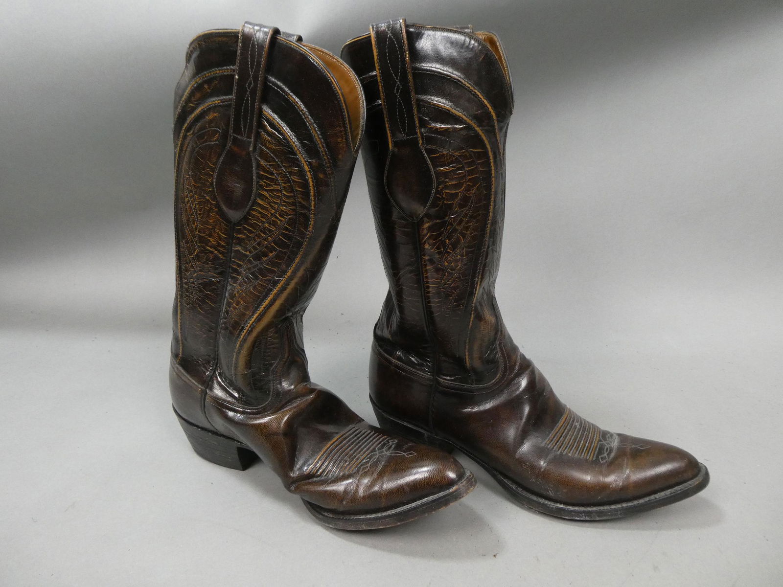 Pair Men's Size 9 1/2 D Lucchese Handmade Brown Leather Western Cowboy Boots (1 of 8)