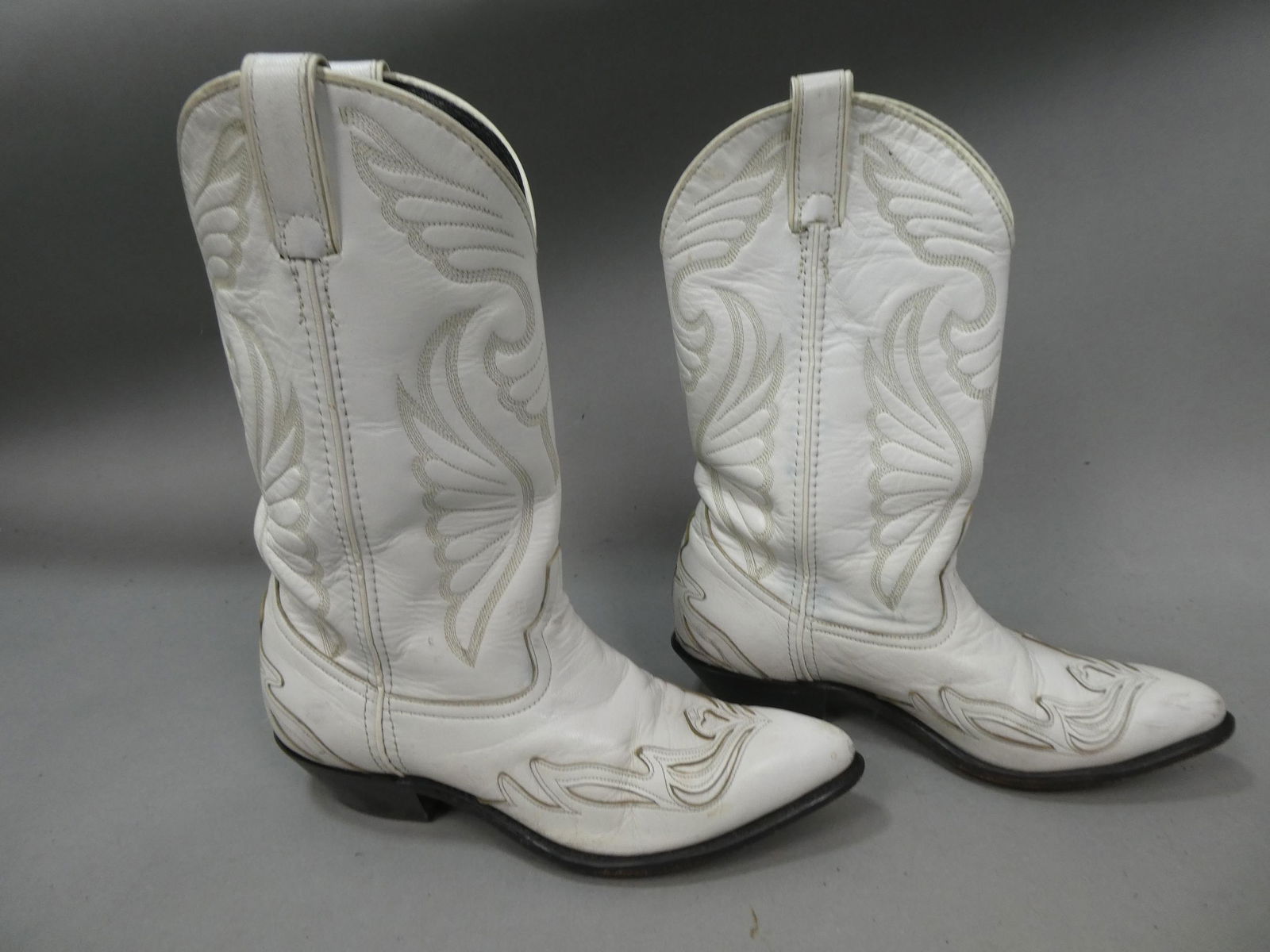 Pair Woman's 8M White Code West Leather Cowboy Western Boots (1 of 7)