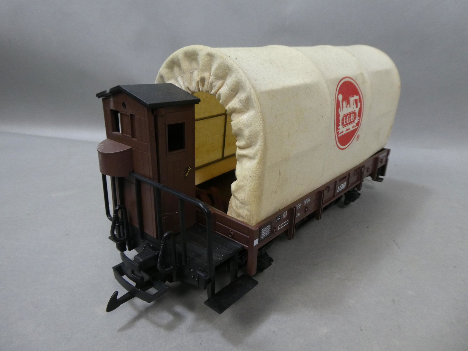 Lehmann LGB G Scale 40130 Canvas Covered Gondola Car (1 of 7)