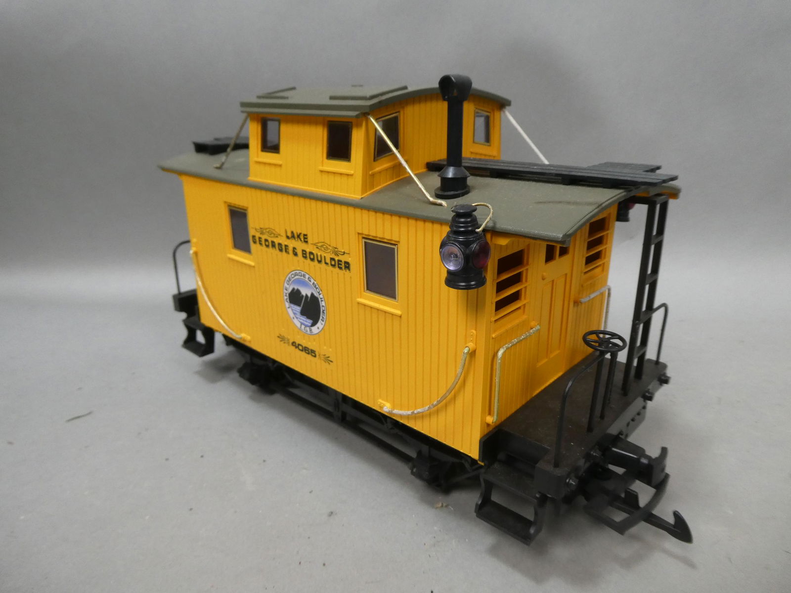Lehmann LGB G Scale 24065 Lake George & Boulder Yellow Caboose (1 of 7)