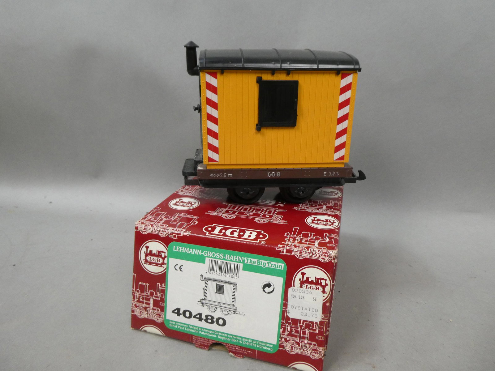 Lehmann LGB G Scale 40480 Work Shed Car in Box: Lehmann LGB G Scale 40480 Work Shed Car in Box. Condition:As found, needs cleaning Shipping:We offer in-house shipping. Item(s) will be packed after invoice is paid and shipping charge will be invoice