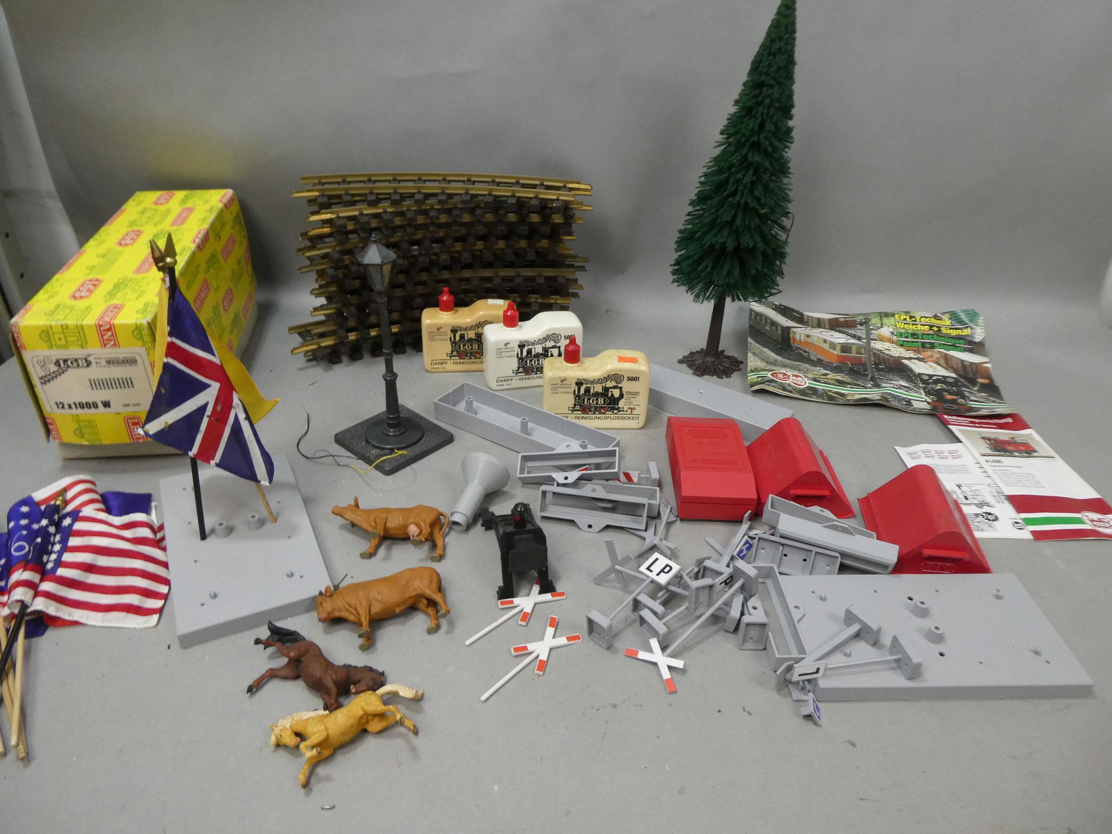 Lot LGB Lehmann Life-Like Assorted Accessories & Parts (1 of 10)