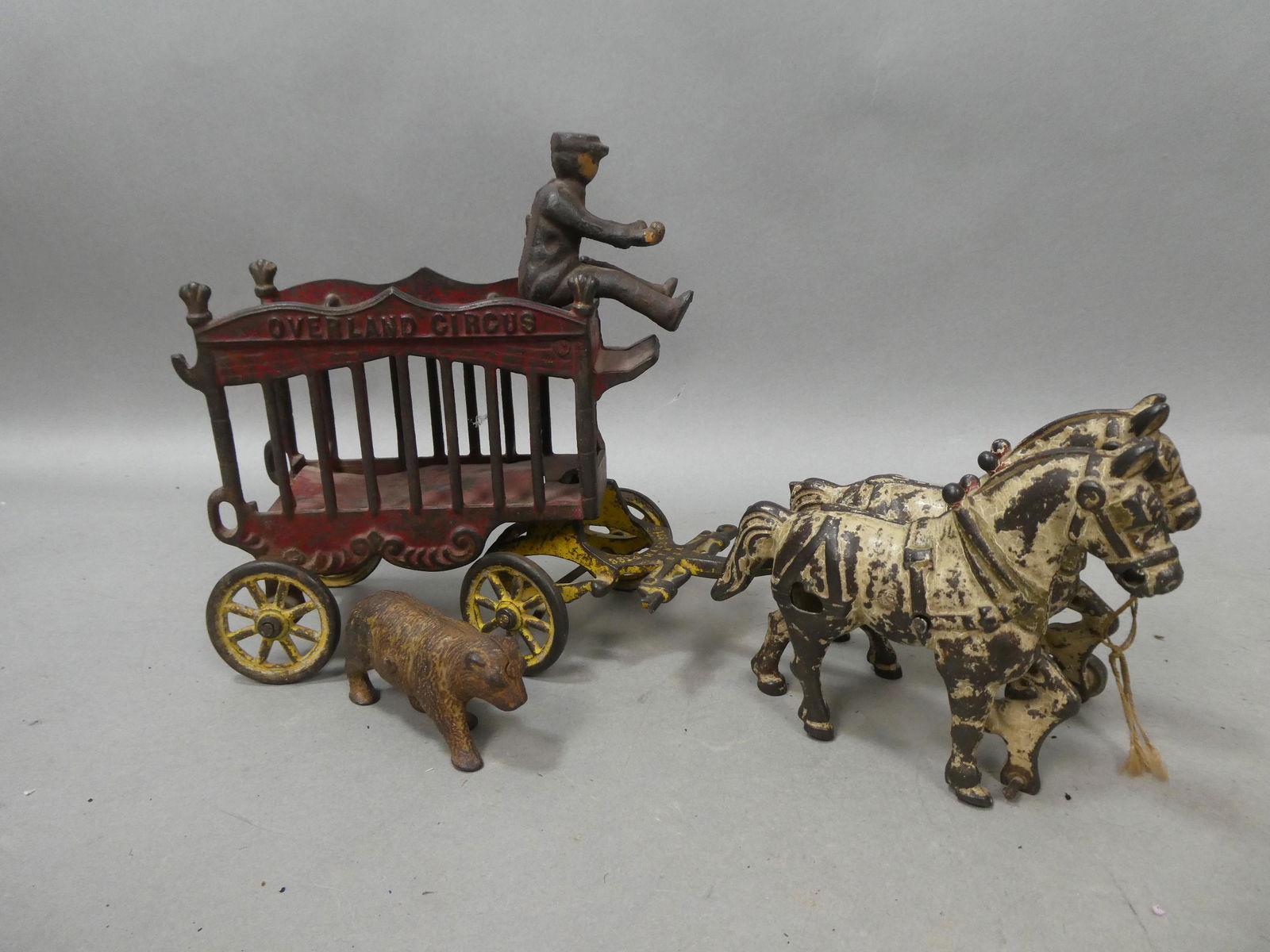 Antique Kenton Cast Iron Overland Circus Horse Drawn Wagon (1 of 11)