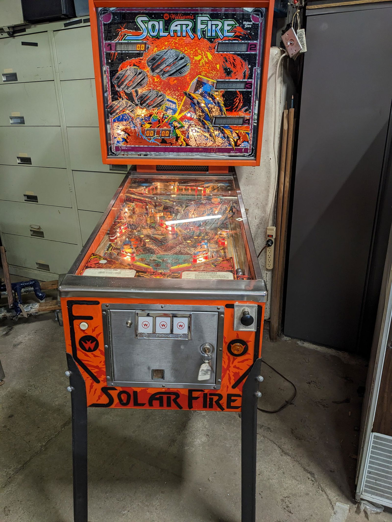 1981 Williams Solar Fire Pinball Machine (1 of 11)
