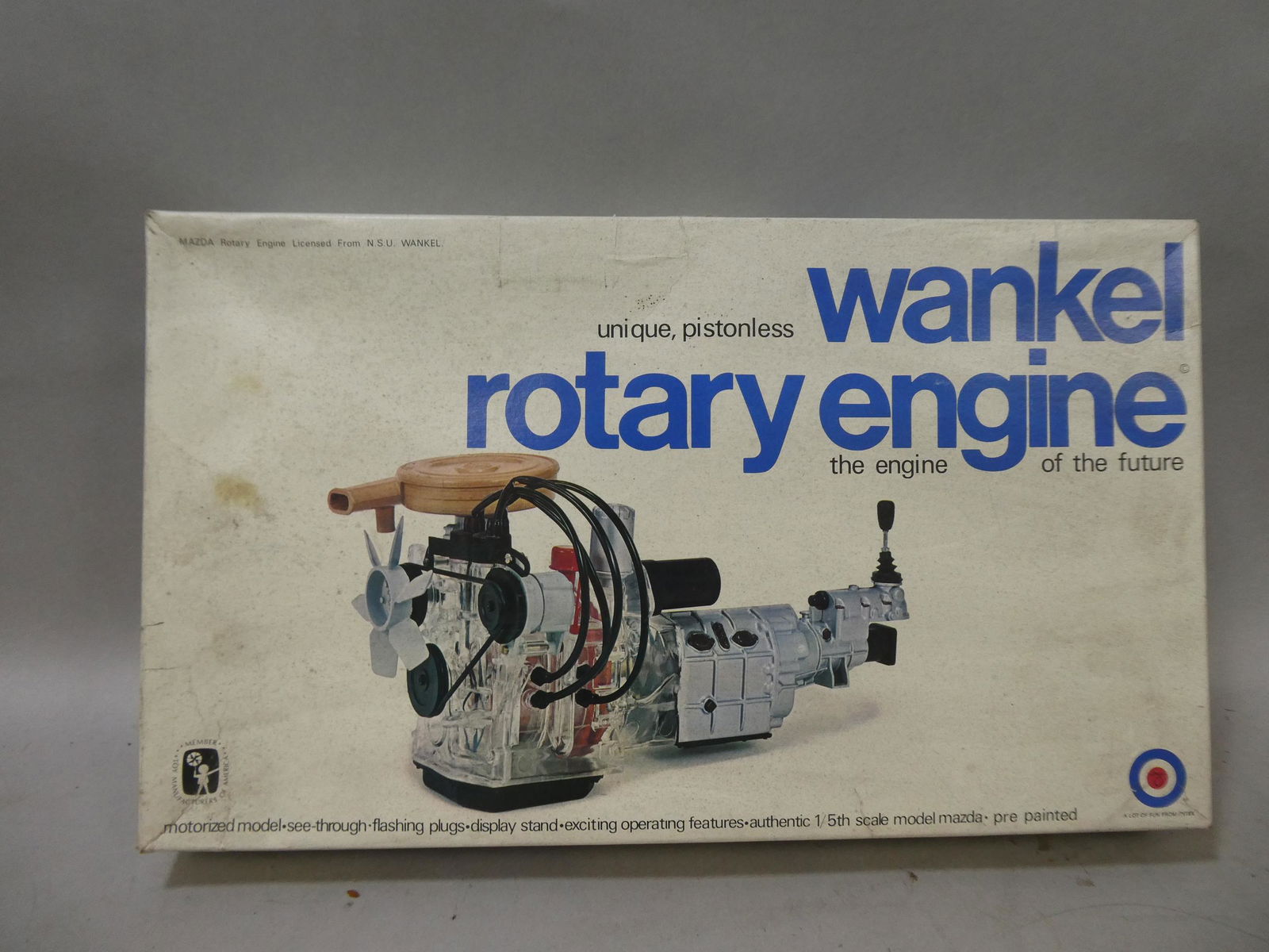 NOS Entex Wankel Rotary Engine 1/15 Scale Model (1 of 3)