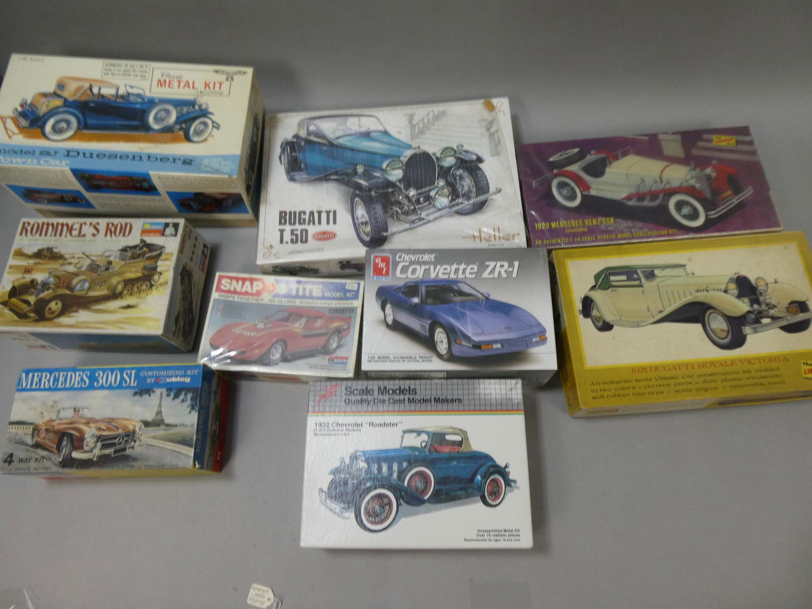 Lot 9 Assorted Vintage Model Kits Bugatti Rommel's Rod Duesenberg etc (1 of 10)