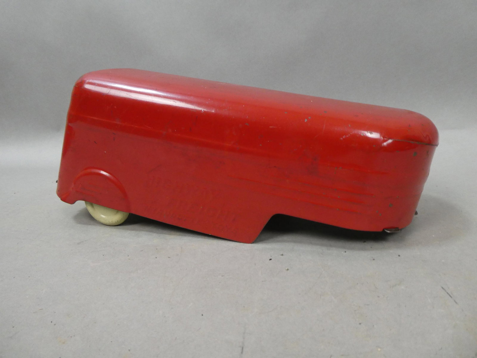 1930's Art Deco Wyandotte Highway Freight Pressed Steel Trailer Only: 1930's Art Deco Wyandotte Highway Freight Pressed Steel Trailer Only. Measurements in inches: 12 long Condition:Mild wear, original condition Shipping:We offer in-house shipping. Item(s) will be packe
