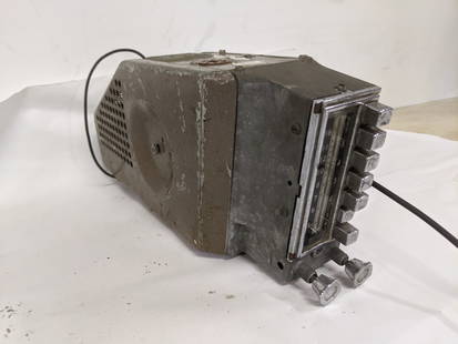 1946-48 Mopar Model 802 Car Radio Dodge Desoto Plymouth: 1946-48 Mopar Model 802 Car Radio Dodge Desoto Plymouth. Condition:As found, not tested. Missing a knob Shipping:We offer in-house shipping. Item(s) will be packed after invoice is paid and shipping c