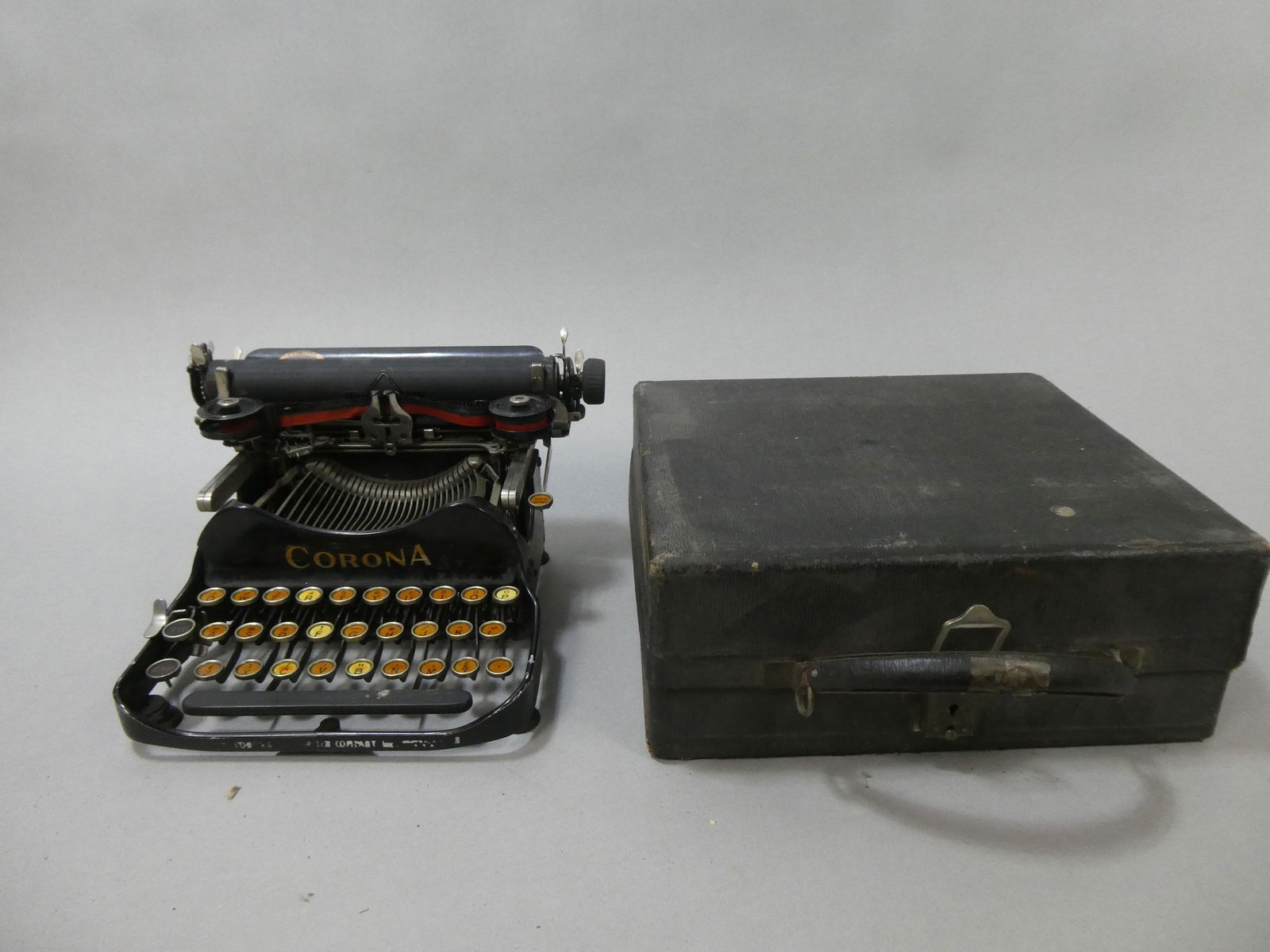 Antique Small Corona Portable Typewriter in Case (1 of 9)