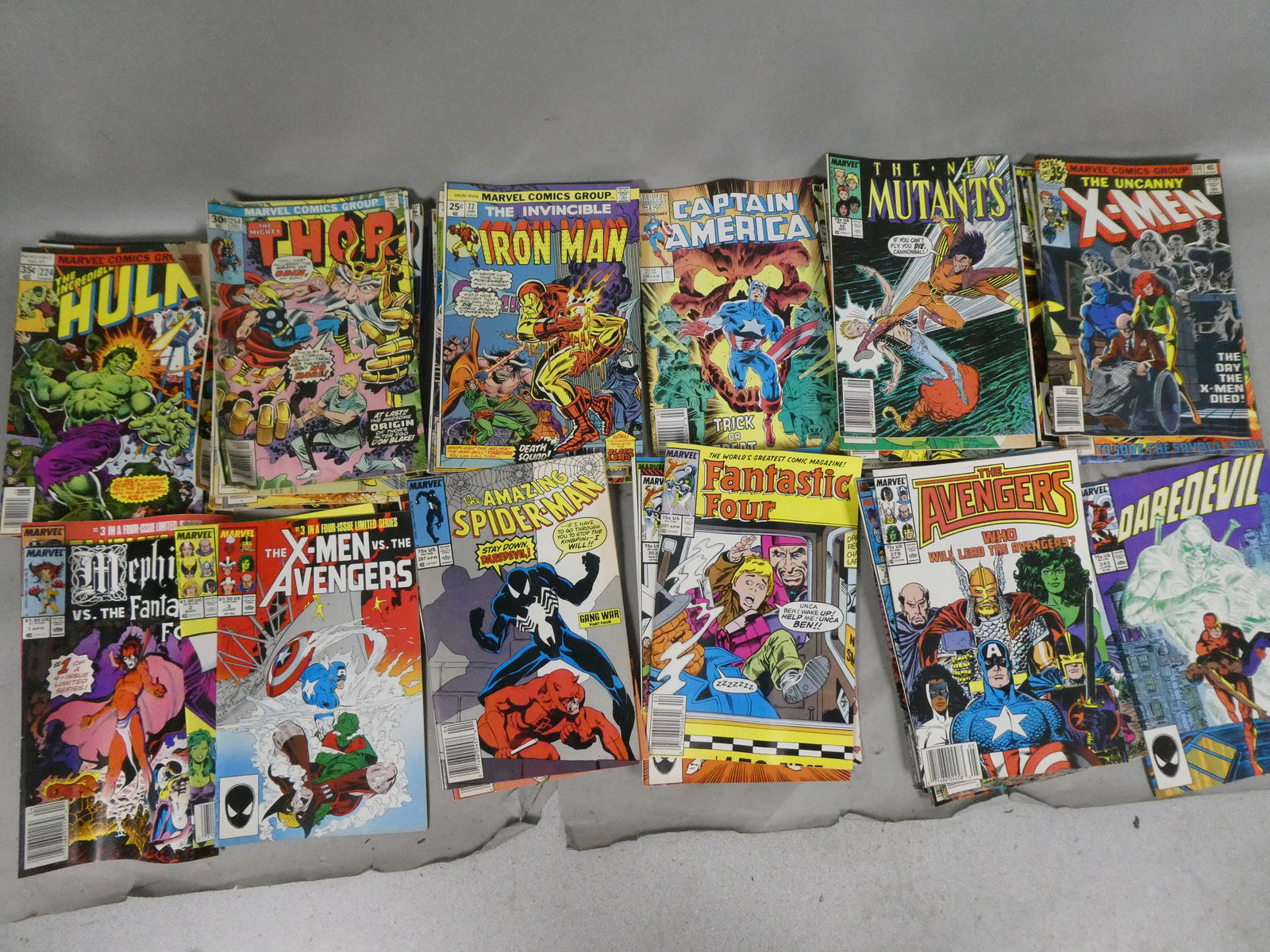 Lot 64 1970-80's Marvel Comics X-Men Thor Iron Man Avengers etc (1 of 8)