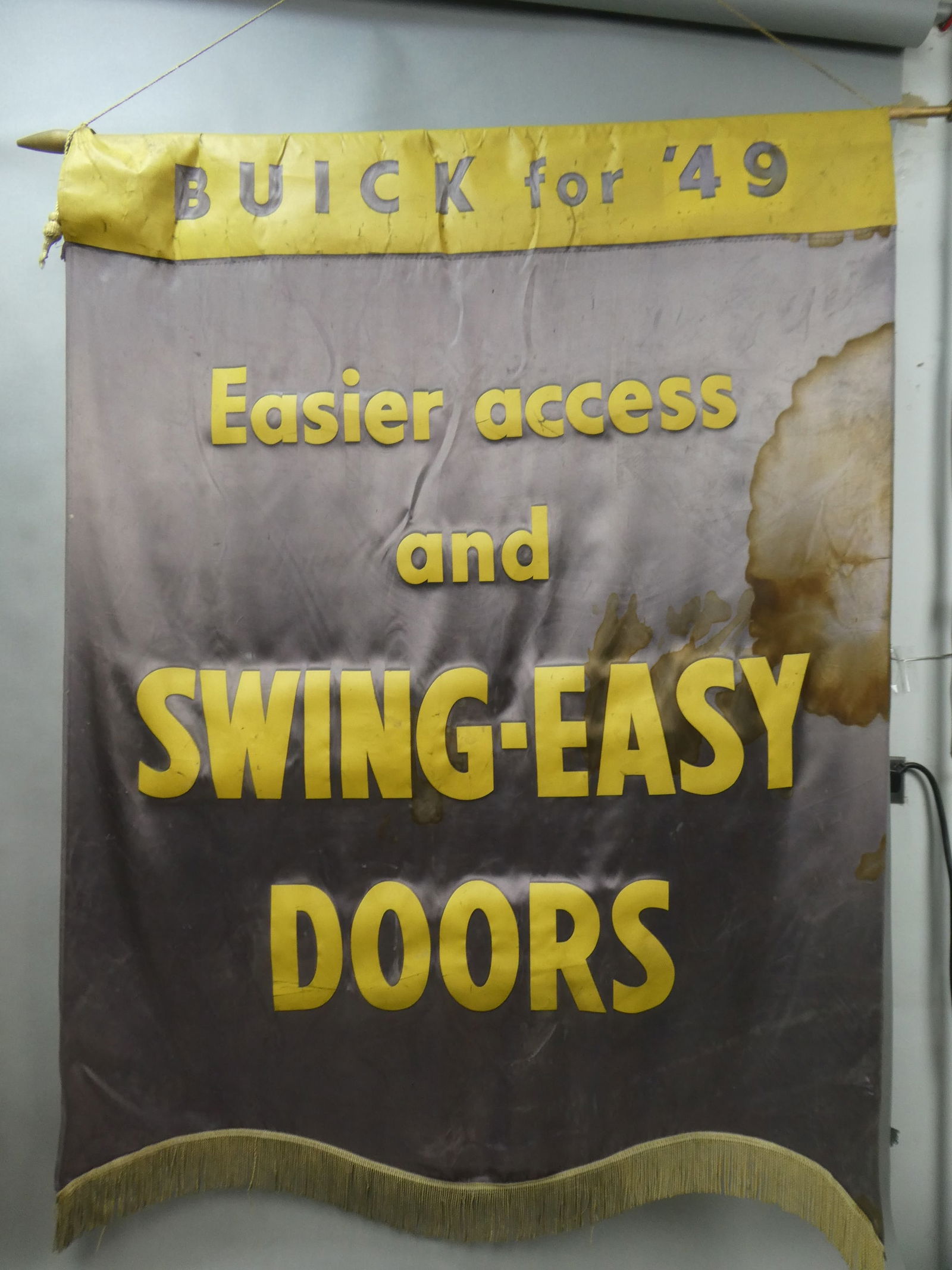 1940 Buick Swing-Fast Doors Auto Dealership Hanging Banner (1 of 11)