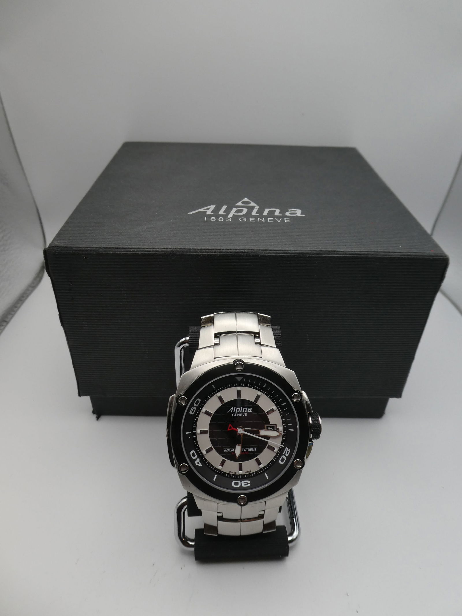 Alpina Avalanche Extreme Wristwatch (1 of 9)