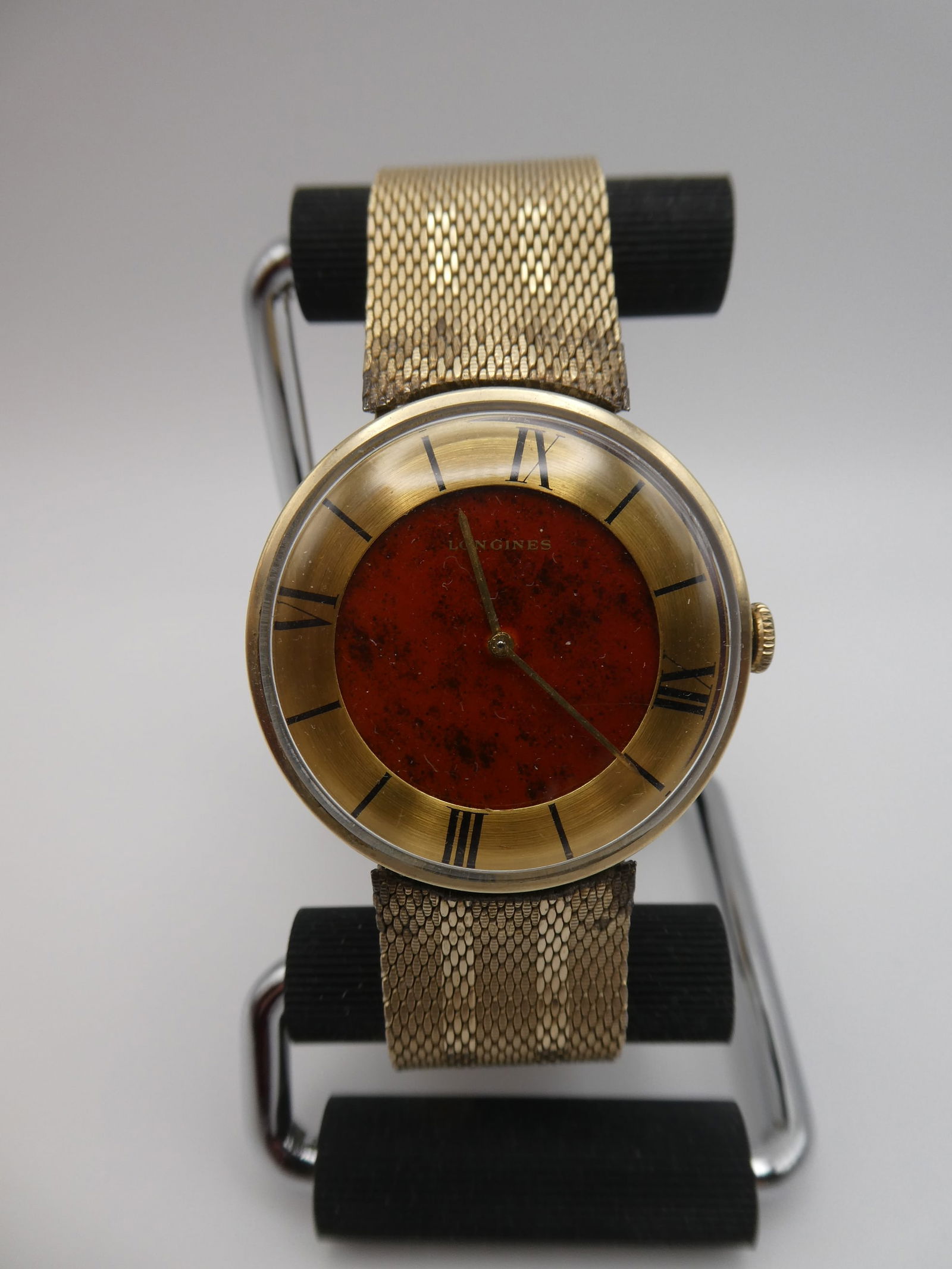 Art Deco Longines Manual Wind Wristwatch: Art Deco Longines Manual Wind Wristwatch. Measurements in inches: 34mm Condition:Good with no problems Shipping:We offer in-house shipping. Item(s) will be packed after invoice is paid and shipping ch