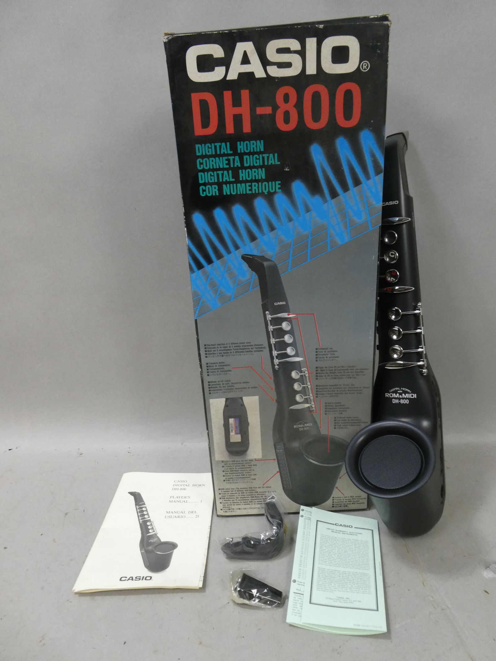Casio DH-800 Digital Horn w/ ROM & MIDI in box (1 of 8)