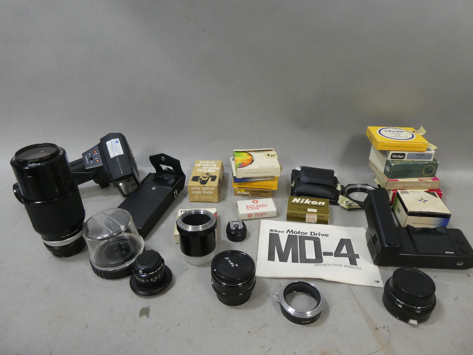 Lot Nikon F Attachments Lenses Filters & Accessories (1 of 12)