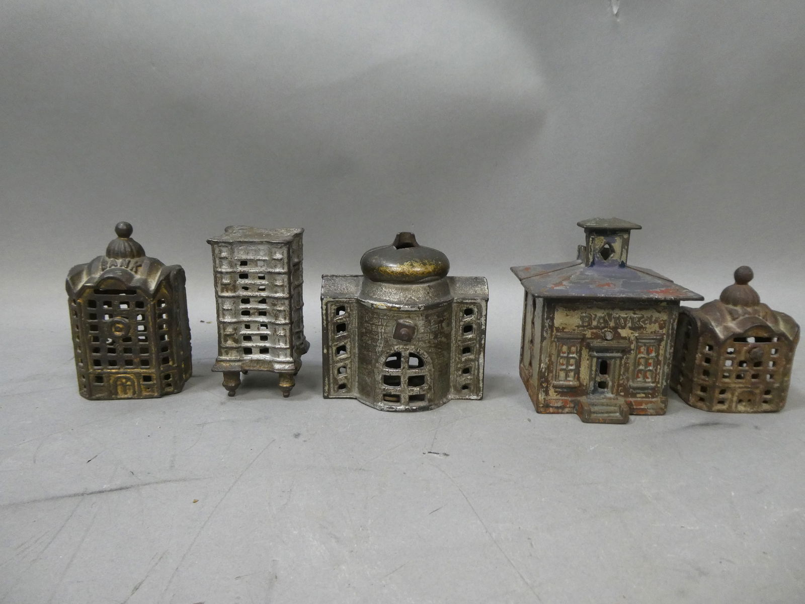 Lot 5 Antique Cast Iron Buildings Still Banks (1 of 9)