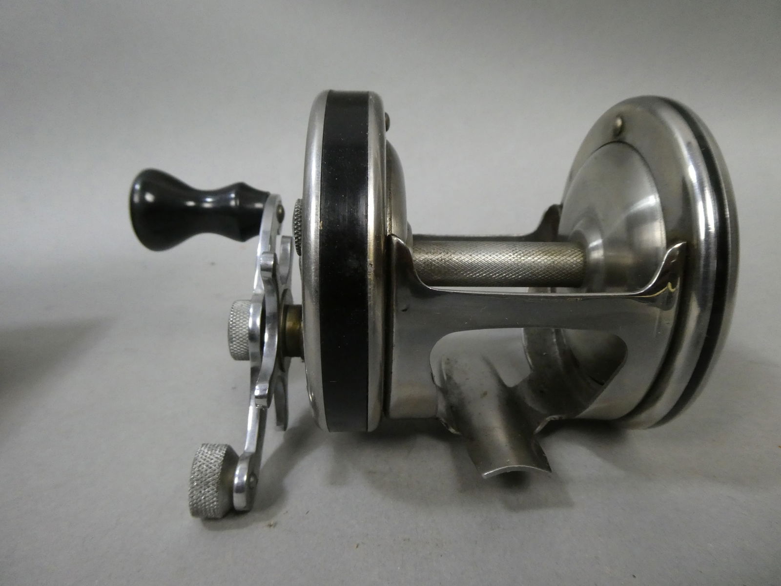 Vintage Rolls Eng CO Salt Water Fishing Reel in Box Stainless Steel (1 of 6)