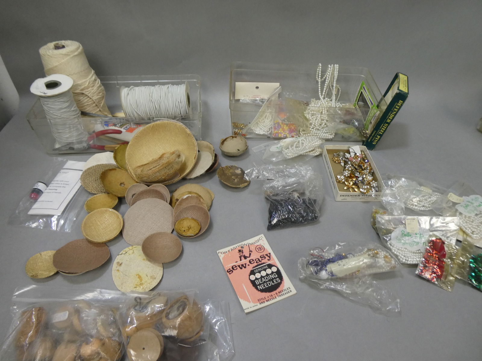 Lot Vintage Assorted Doll Repair & Maker Parts Jewelry String Pads etc (1 of 9)