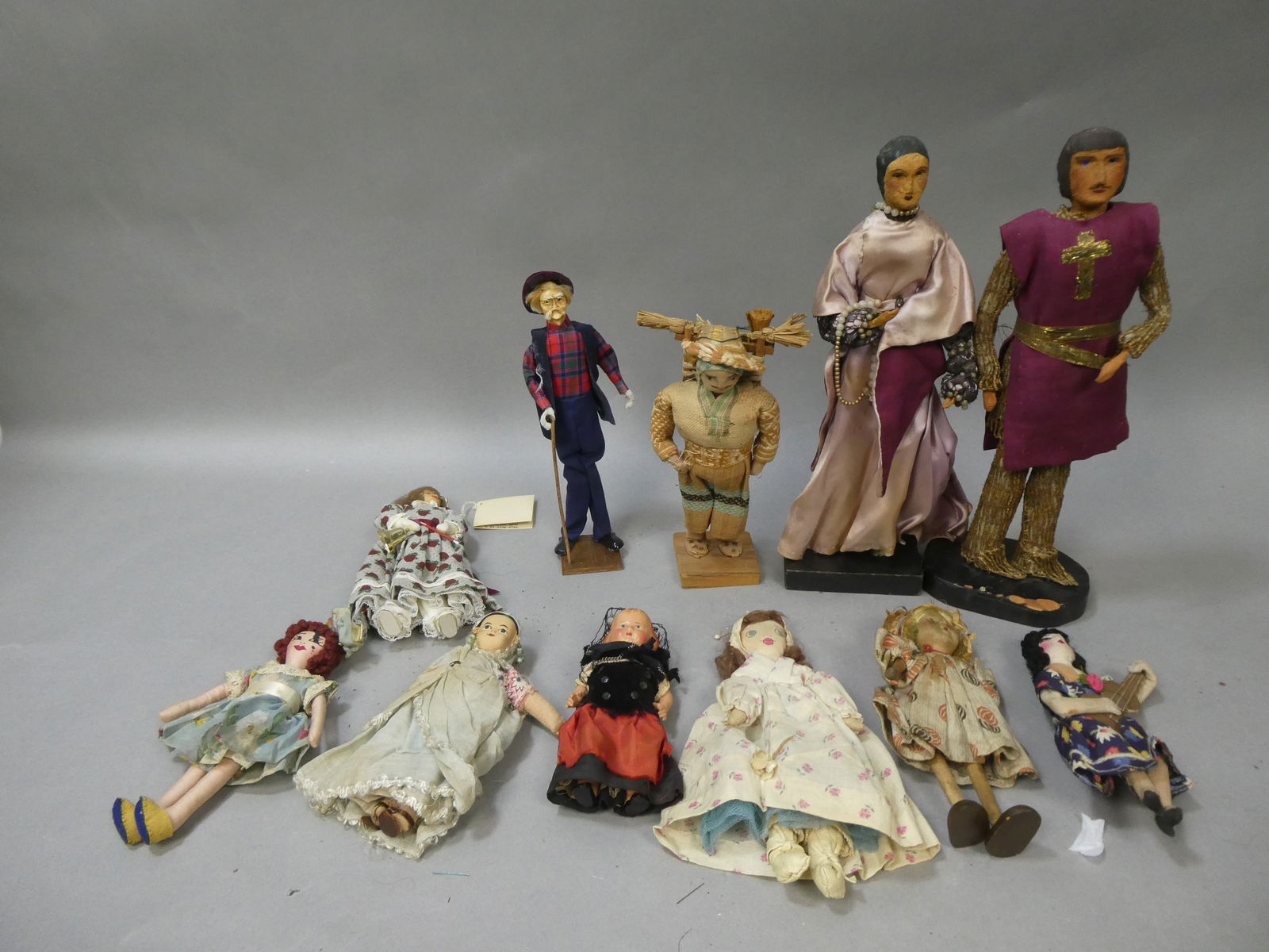 Lot 11 Vintage Assorted Dolls Crusader Old Man Folk Art etc (1 of 13)