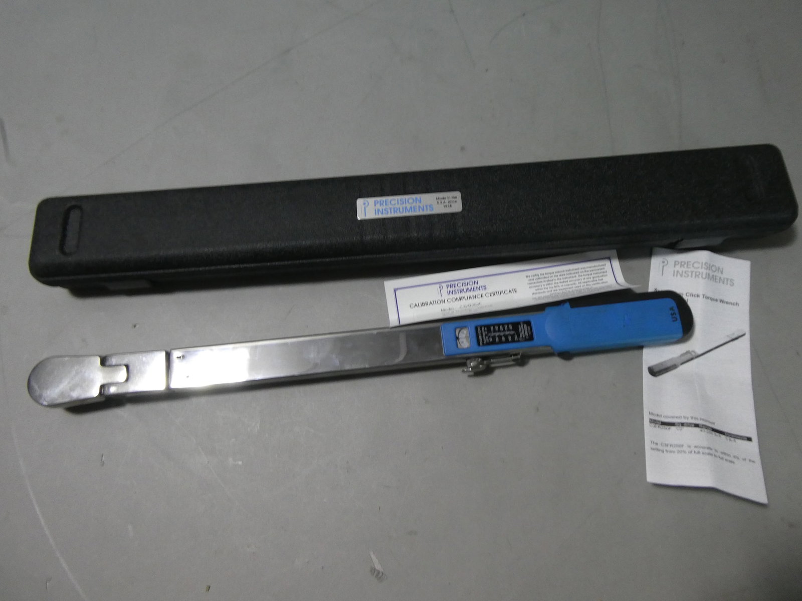 Precision Instruments C3FR250F 1/2 In Dr Split Beam Click Type T: Precision Instruments C3FR250F 1/2 In Dr Split Beam Click Type T This item is from a Gurnee, IL private estate. The estate included lots of cameras and accessories, motorcycles and parts, vehicles, kn