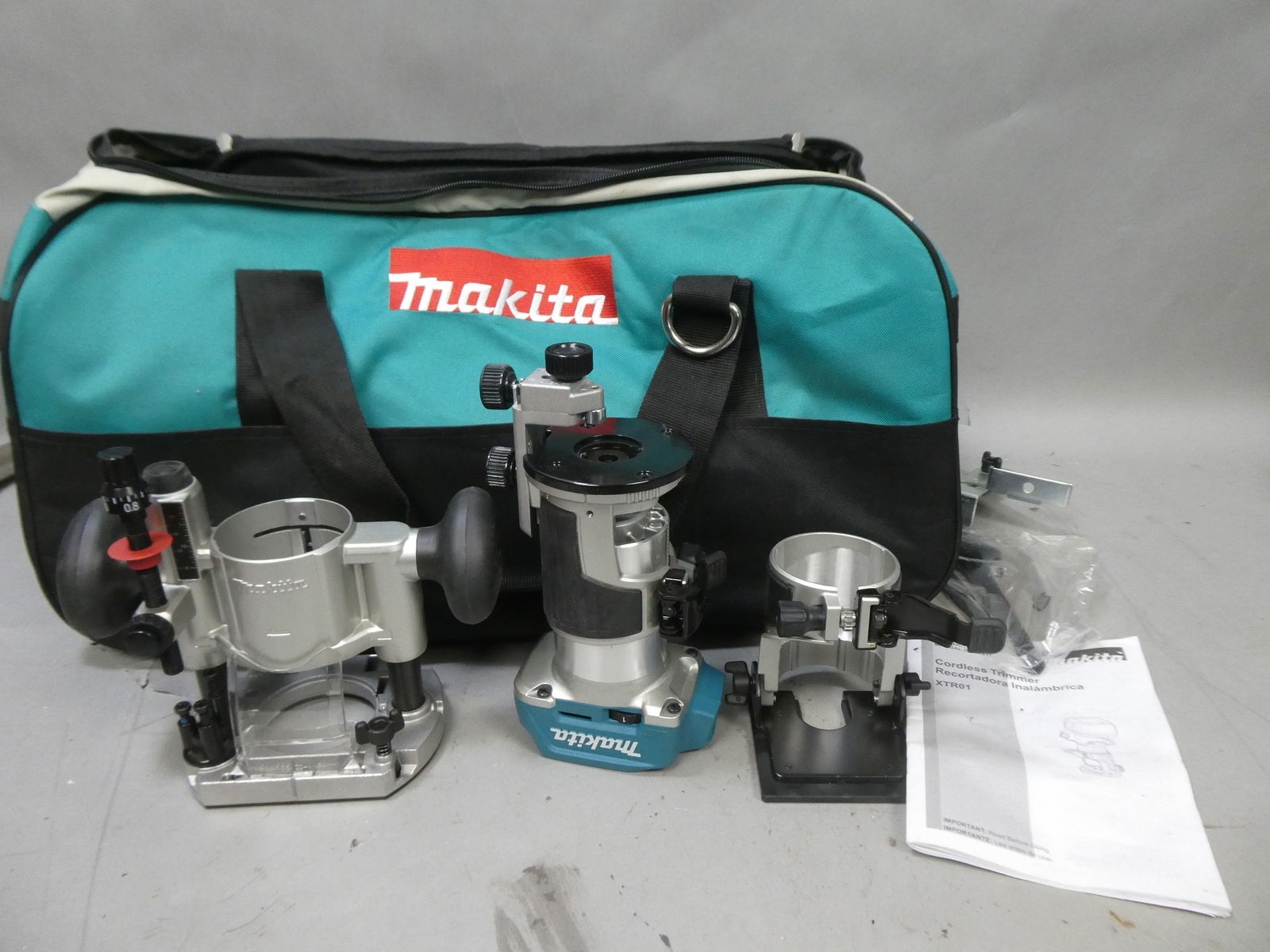 Makita XTR01Z 18-Volt 1/4-Inch Cordless Brushless Compact Router Trimmer Attachments & Bag: Makita XTR01Z 18-Volt 1/4-Inch Cordless Brushless Compact Router Trimmer Attachments & Bag This item is from a Gurnee, IL private estate. The estate included lots of cameras and accessories, motorcycl